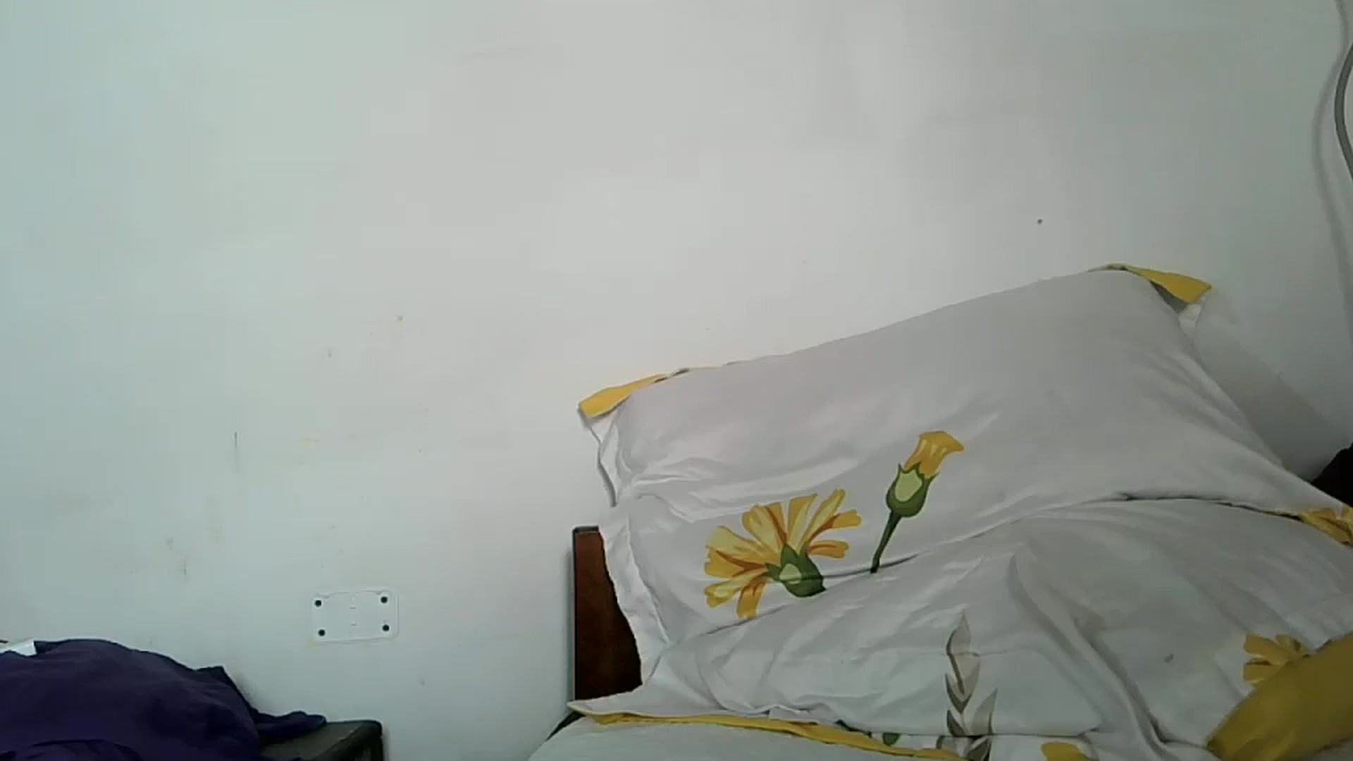 Gallery image thumbnail from hayley_london's myfreecams stream on, 03/10/2026, 10:29 image 18 of 20