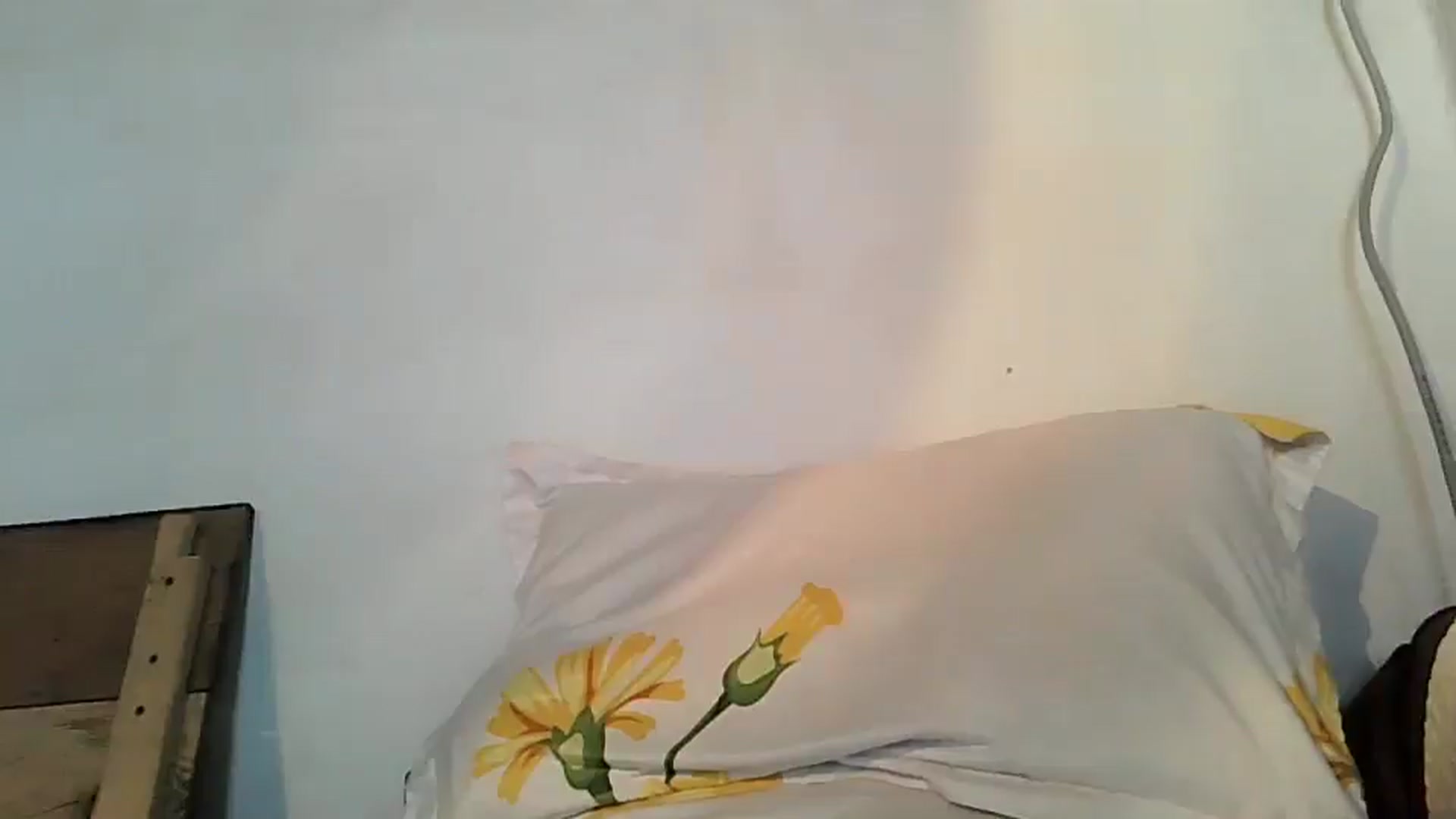 Gallery image thumbnail from hayley_london's myfreecams stream on, 03/11/2026, 07:09 image 7 of 20