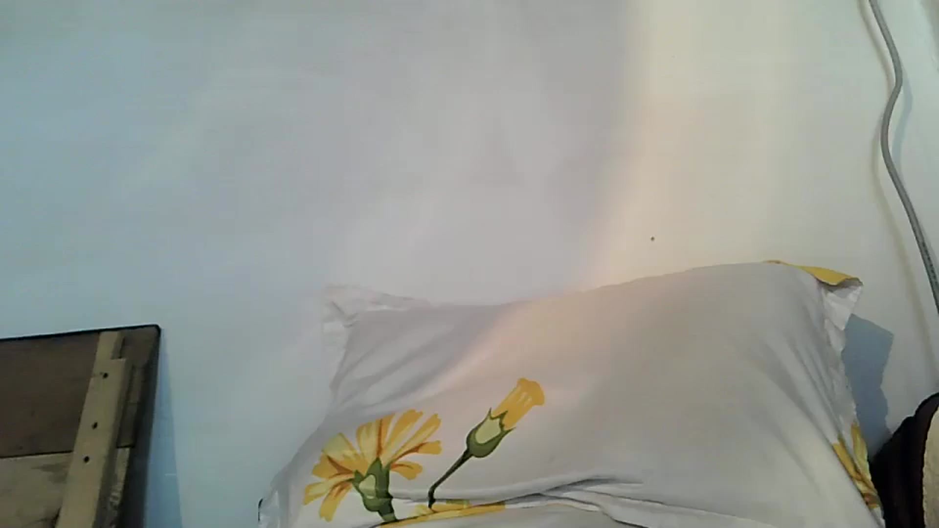 Gallery image thumbnail from hayley_london's myfreecams stream on, 03/11/2026, 07:09 image 5 of 20