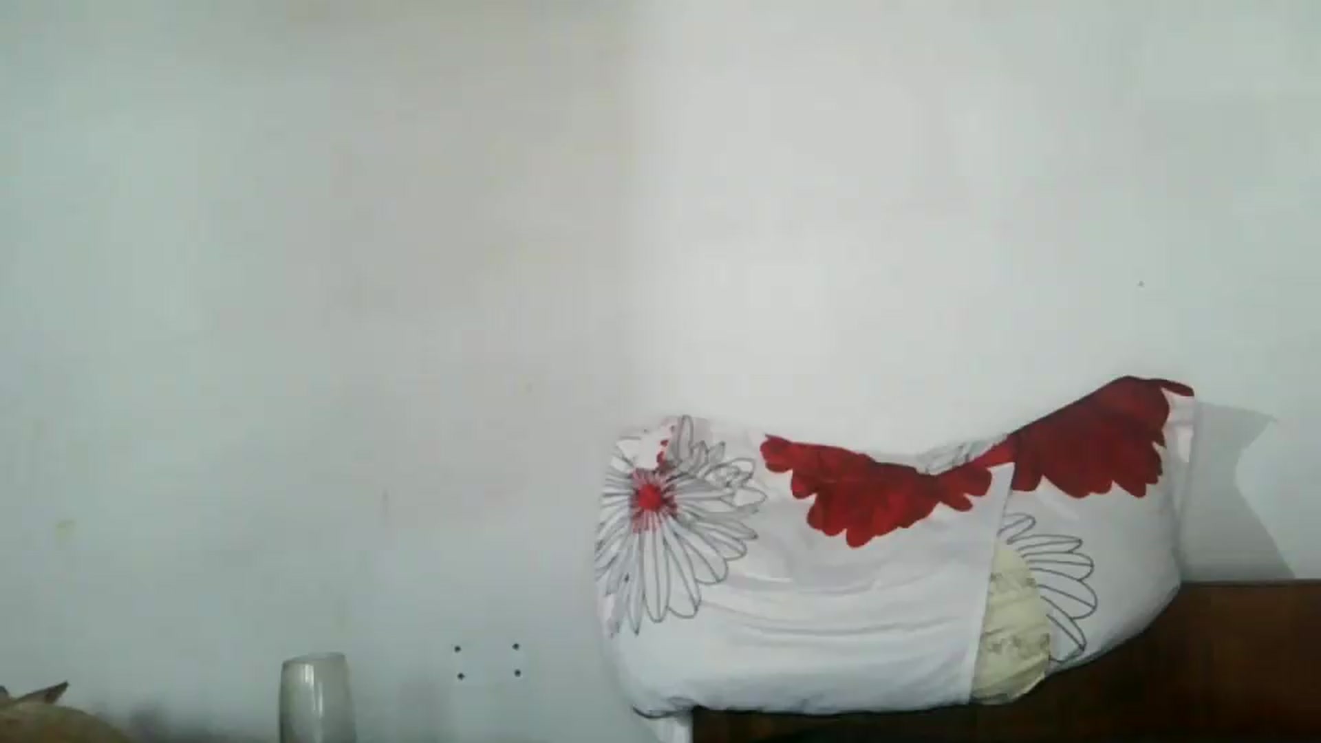Gallery image thumbnail from hayley_london's myfreecams stream on, 04/30/2026, 11:42 image 10 of 20