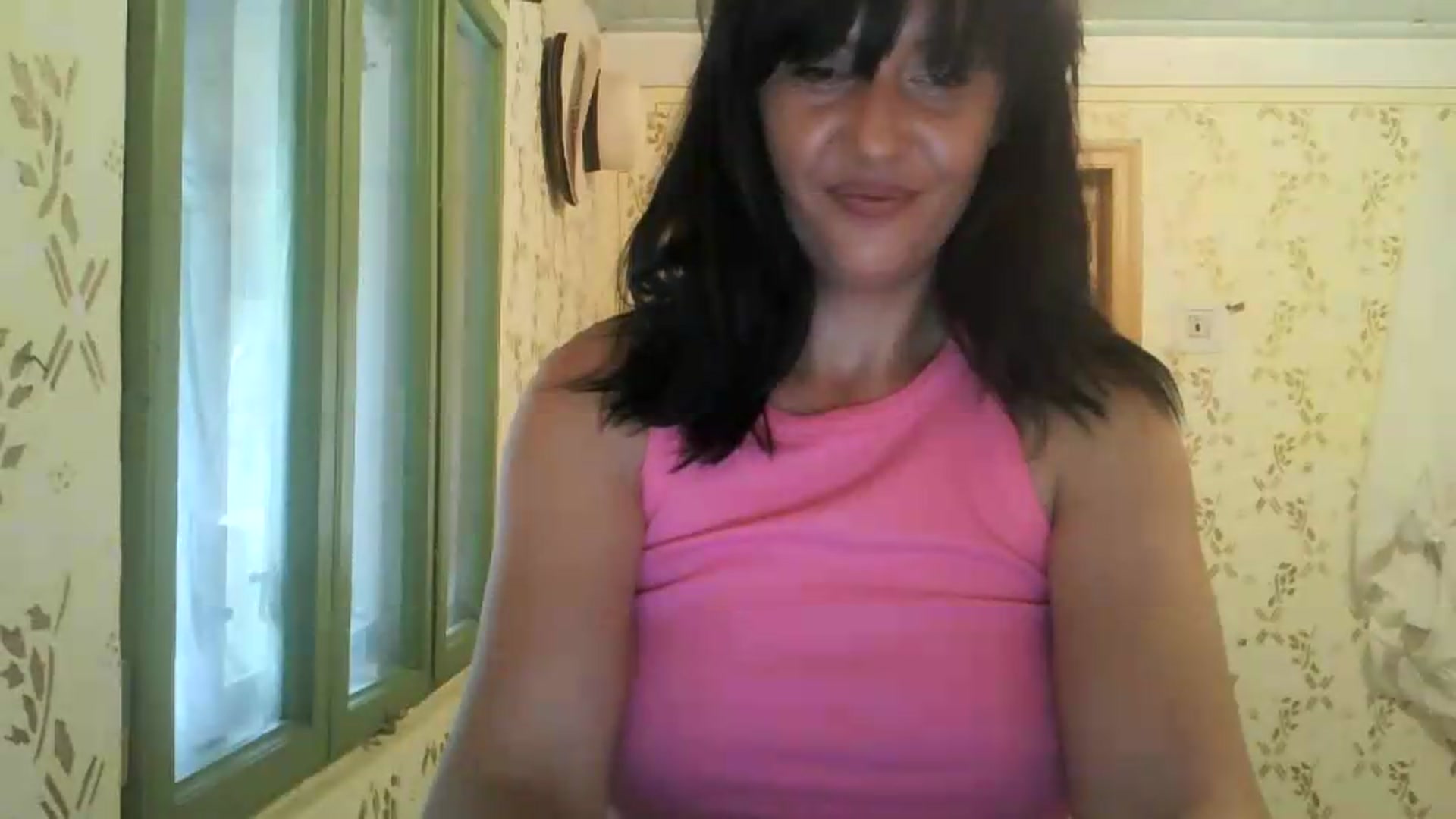 Gallery image thumbnail from hayley_london's myfreecams stream on, 05/14/2026, 10:24 image 19 of 20