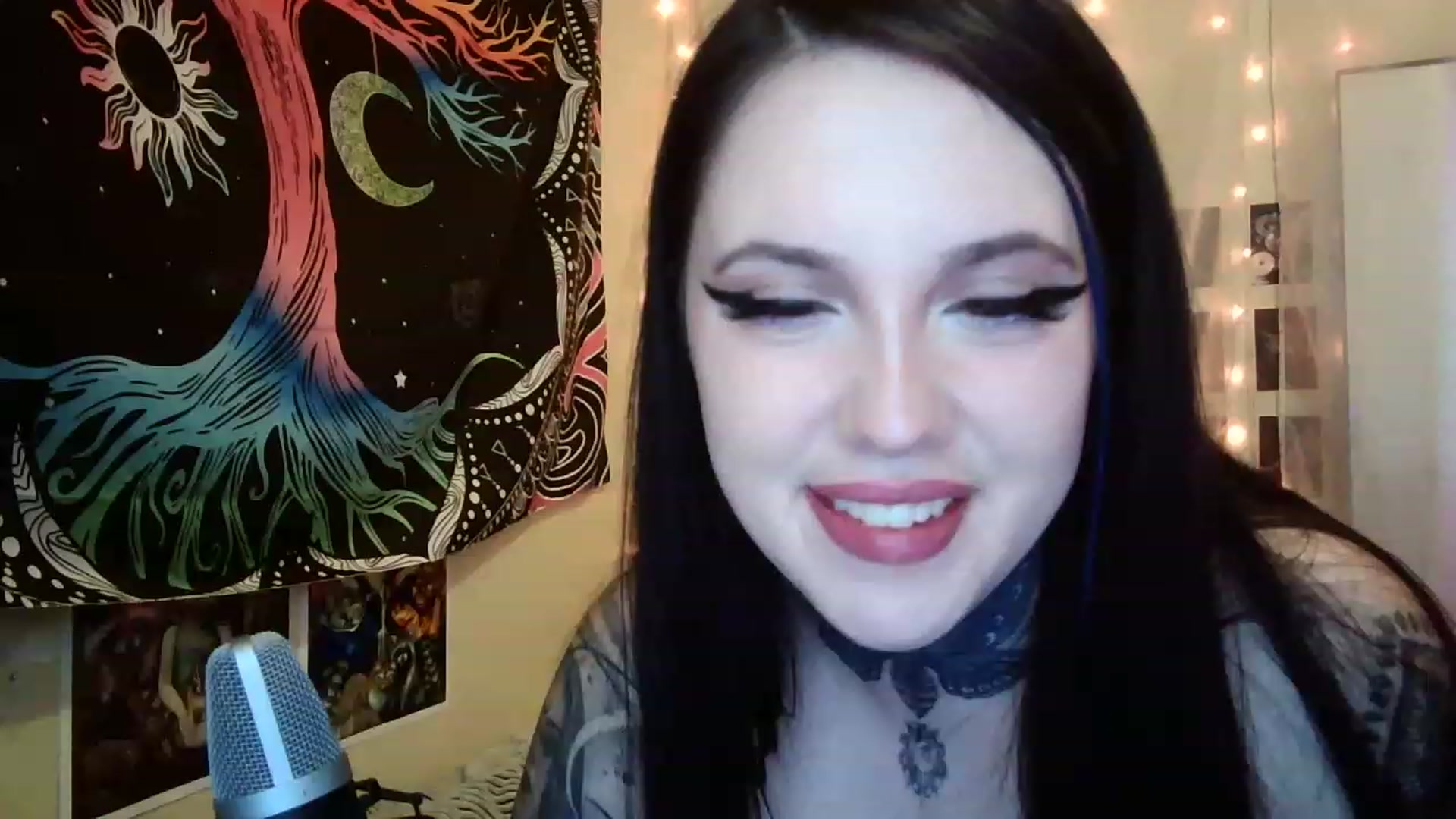 Gallery image thumbnail from hazelxxxoo's myfreecams stream on, 02/17/2023, 07:40 image 20 of 20