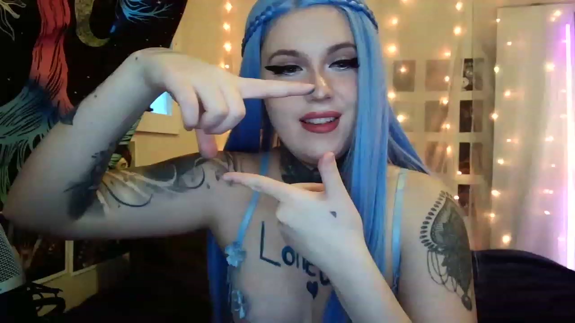 Gallery image thumbnail from hazelxxxoo's myfreecams stream on, 02/20/2023, 24:45 image 20 of 20