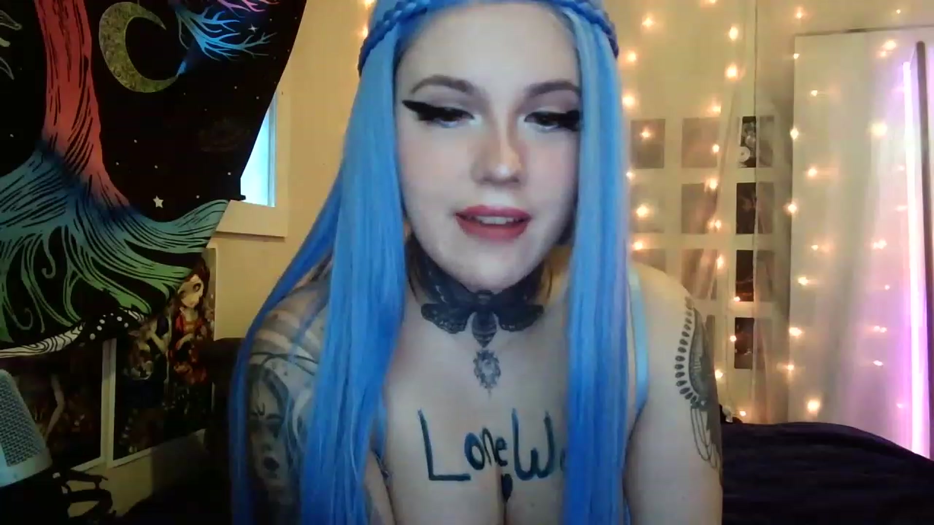 Gallery image thumbnail from hazelxxxoo's myfreecams stream on, 02/20/2023, 24:45 image 9 of 20