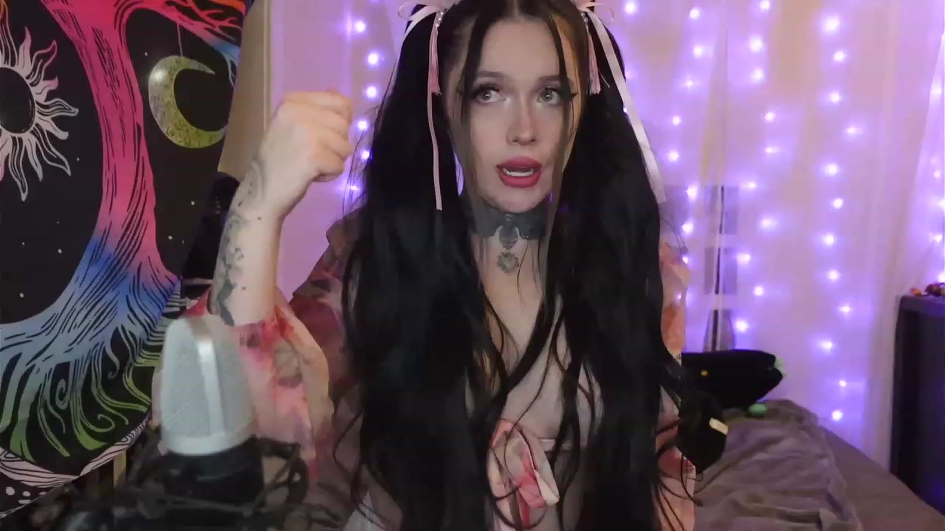 Gallery image thumbnail from hazelxxxoo's myfreecams stream on, 04/08/2023, 08:04 image 14 of 20