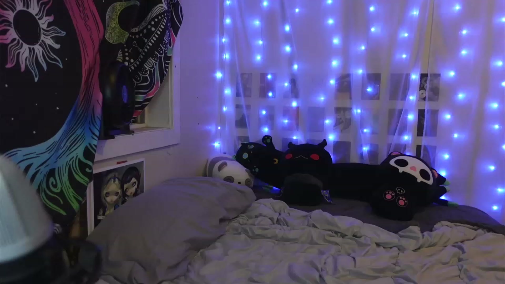Gallery image thumbnail from hazelxxxoo's myfreecams stream on, 04/20/2023, 06:24 image 18 of 20