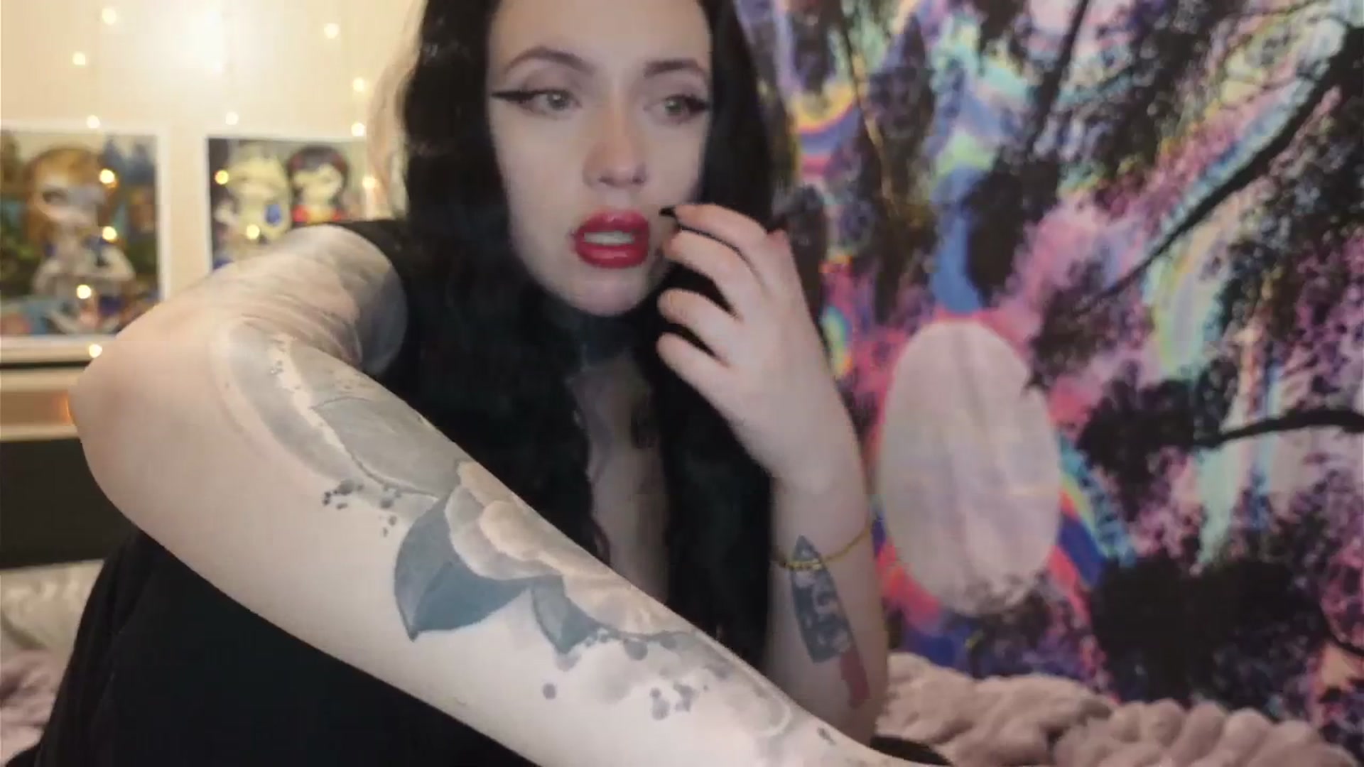 Gallery image thumbnail from hazelxxxoo's myfreecams stream on, 03/05/2024, 09:44 image 14 of 20
