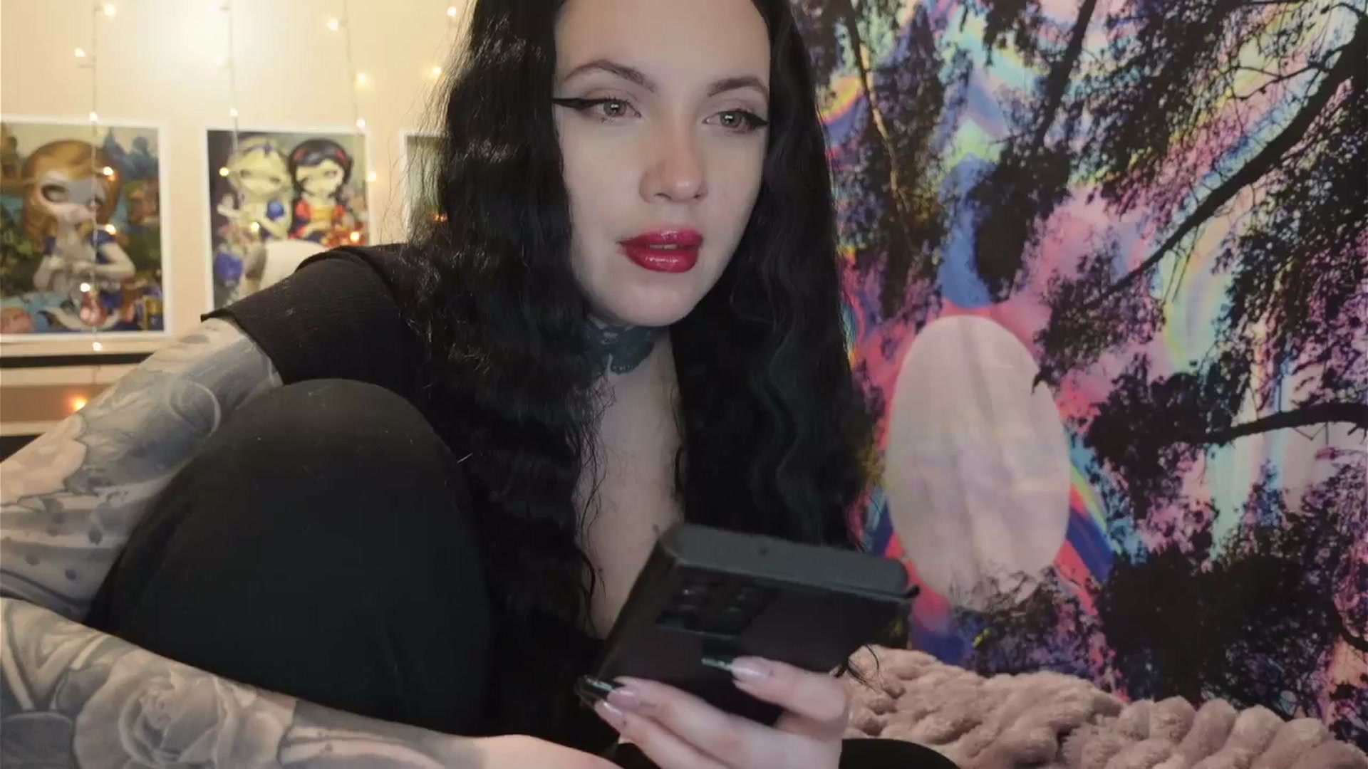 Gallery image thumbnail from hazelxxxoo's myfreecams stream on, 03/05/2024, 09:44 image 16 of 20