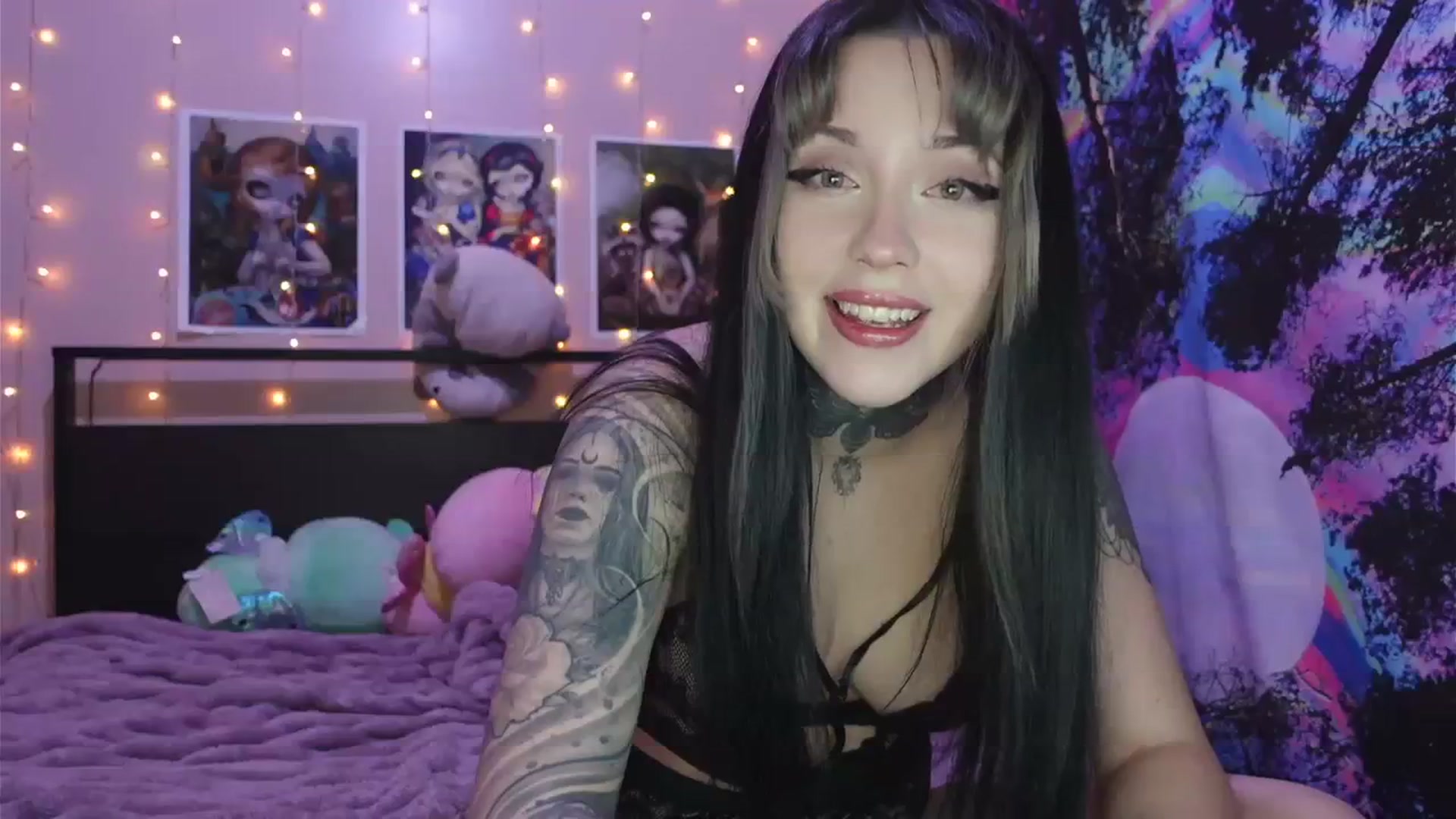 Gallery image thumbnail from hazelxxxoo's myfreecams stream on, 03/28/2024, 07:08 image 3 of 20
