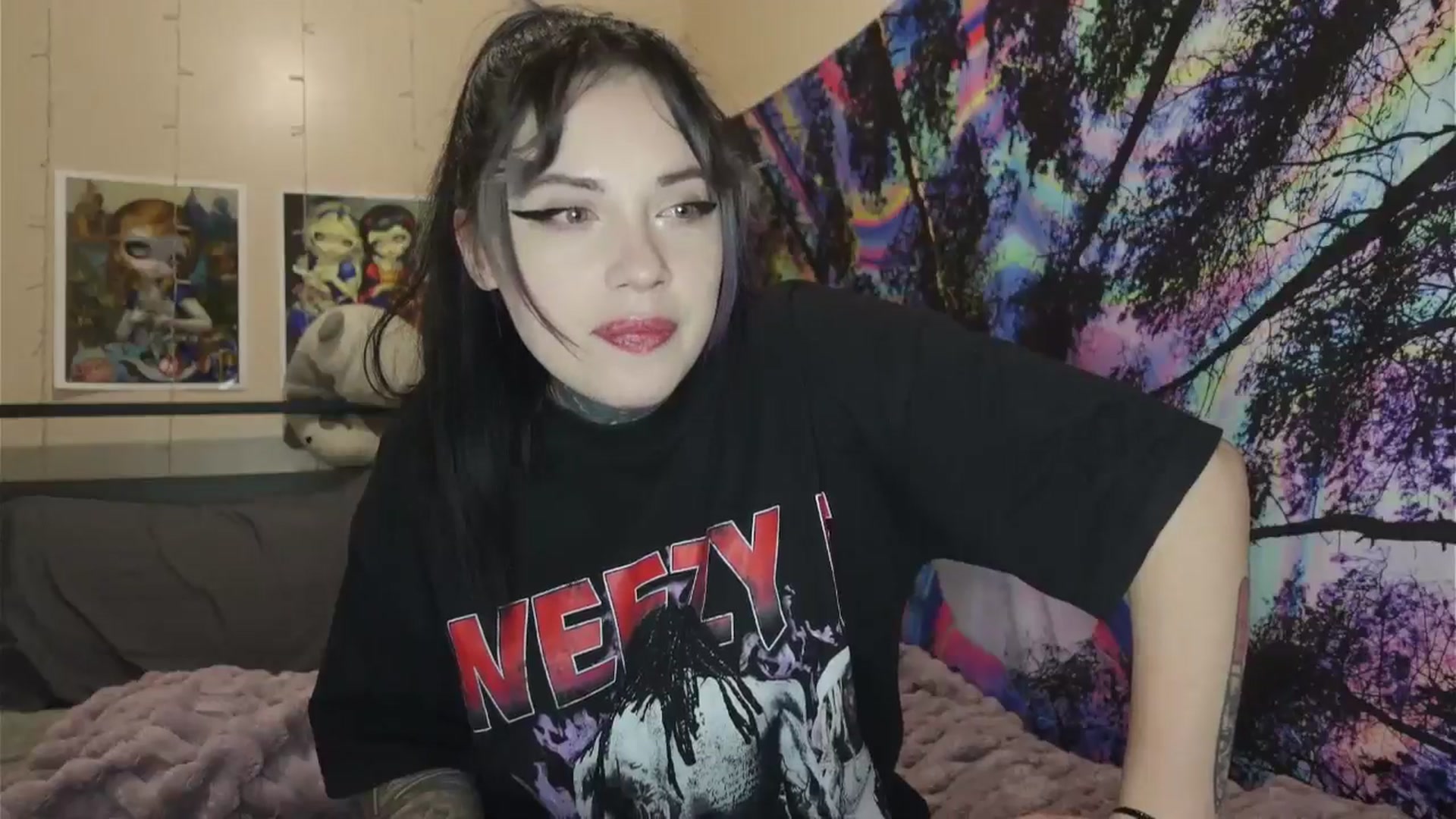 Gallery image thumbnail from hazelxxxoo's myfreecams stream on, 05/13/2024, 04:56 image 12 of 20