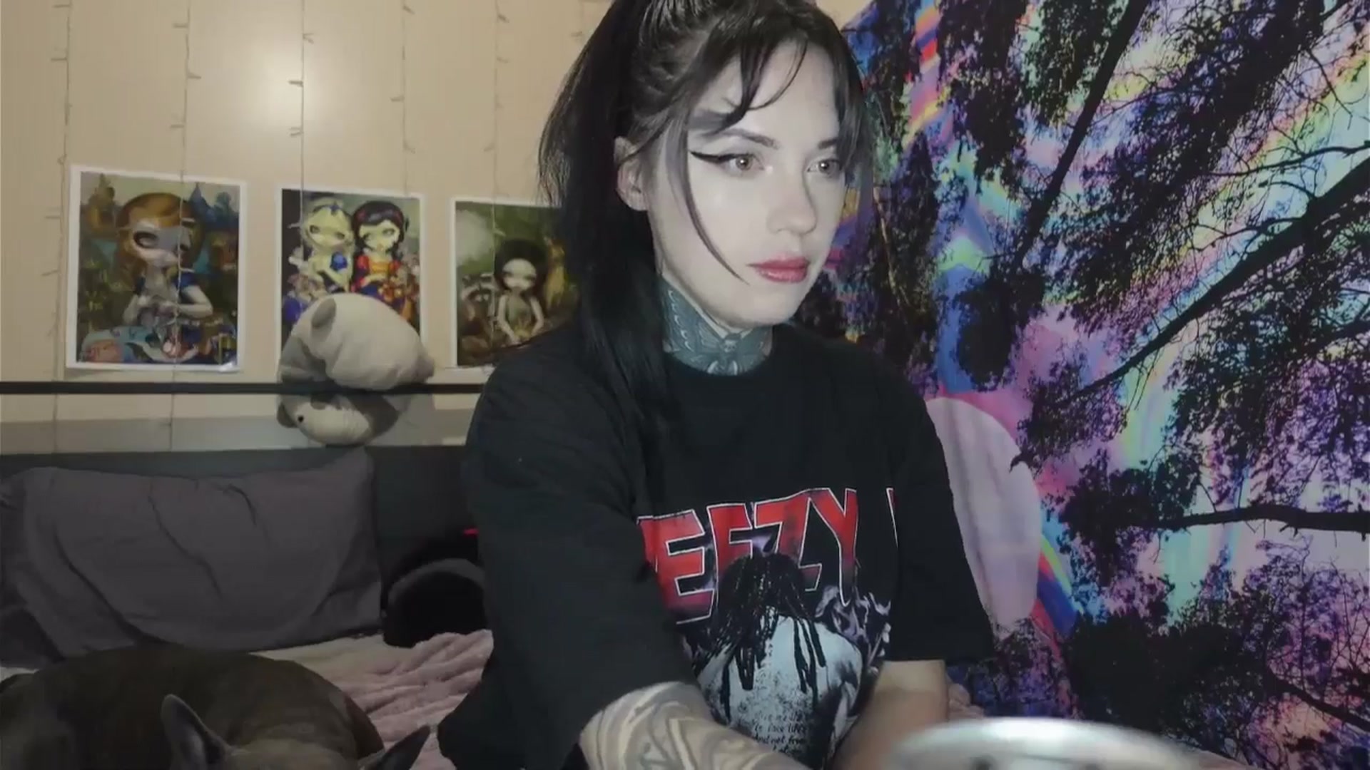 Gallery image thumbnail from hazelxxxoo's myfreecams stream on, 05/13/2024, 04:56 image 19 of 20