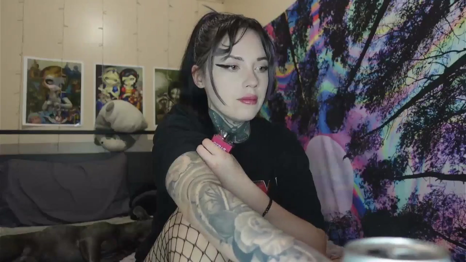 Gallery image thumbnail from hazelxxxoo's myfreecams stream on, 05/13/2024, 04:56 image 18 of 20