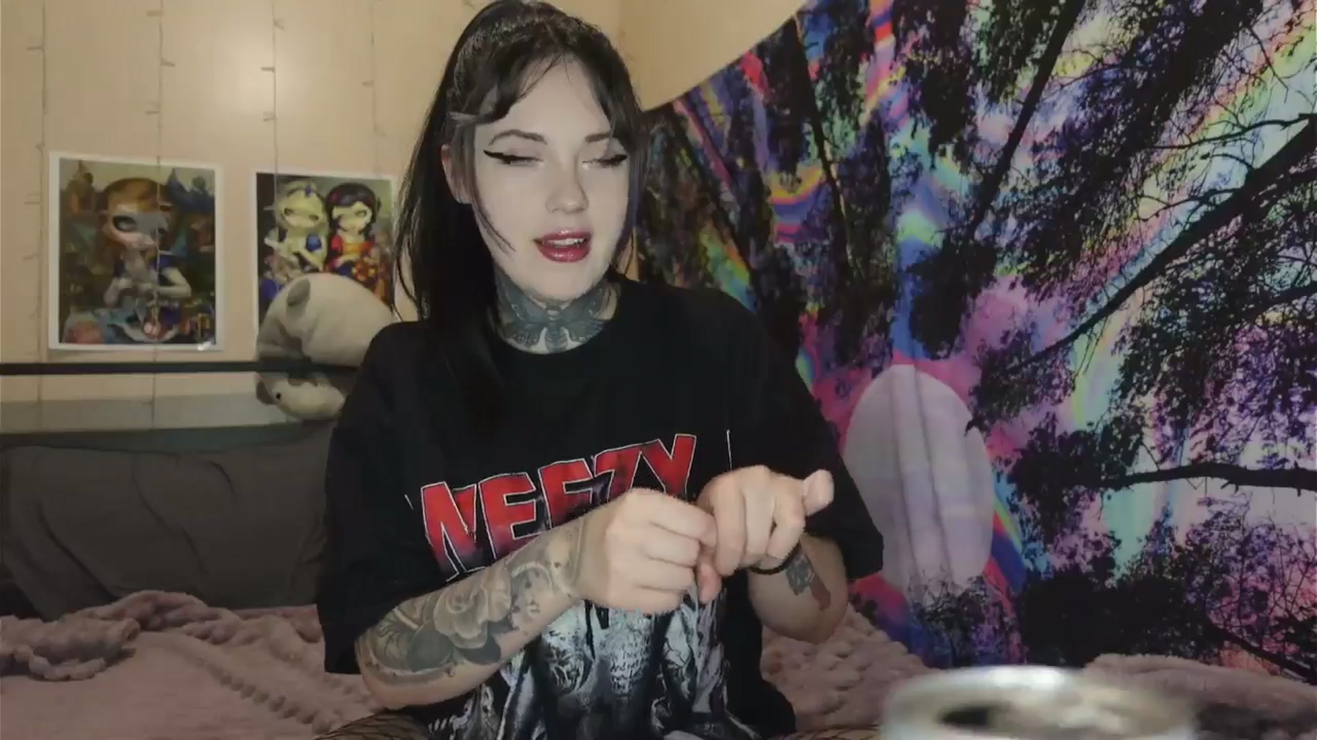 Gallery image thumbnail from hazelxxxoo's myfreecams stream on, 05/13/2024, 04:56 image 7 of 20