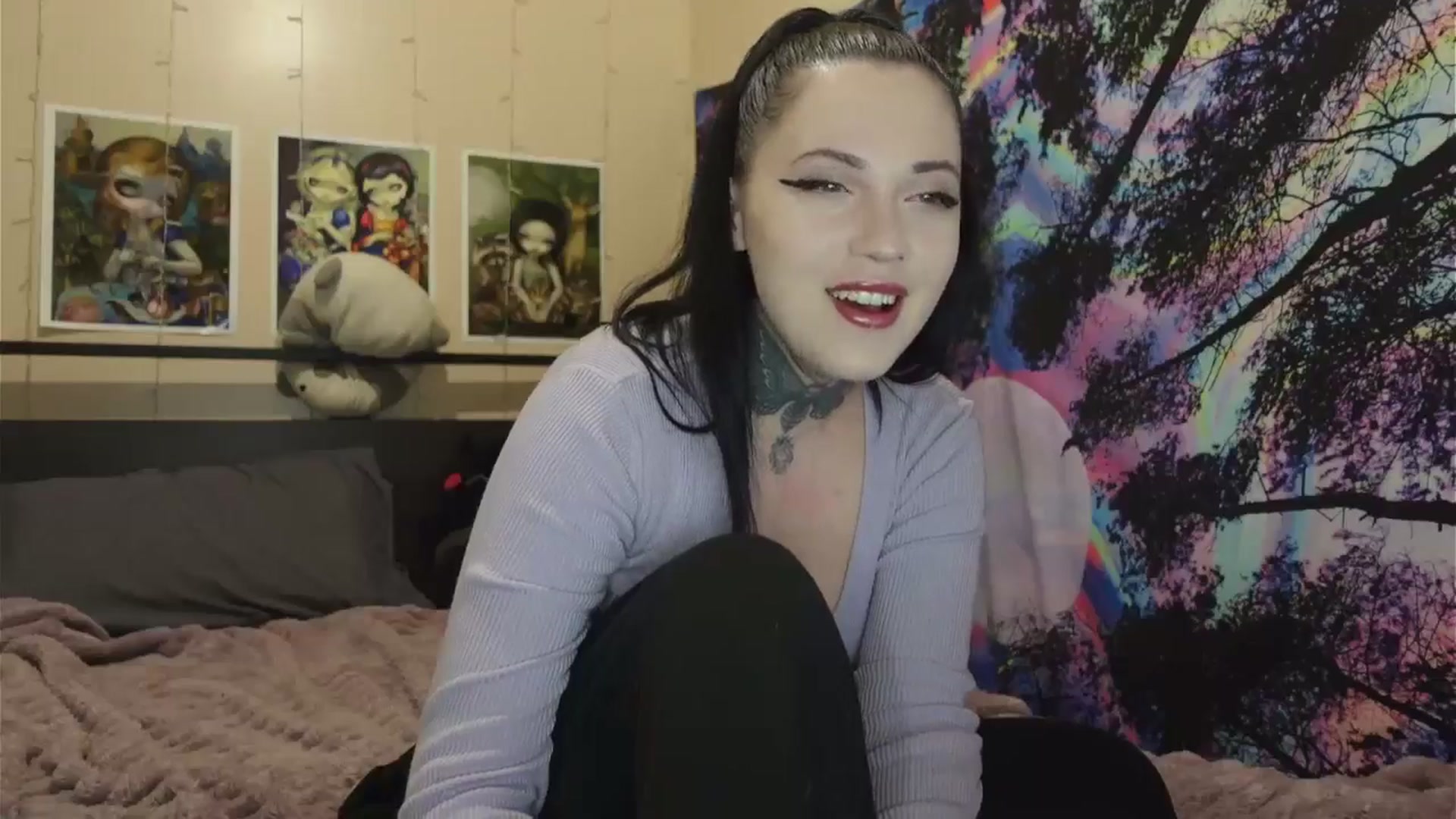 Gallery image thumbnail from hazelxxxoo's myfreecams stream on, 05/14/2024, 05:46 image 16 of 20