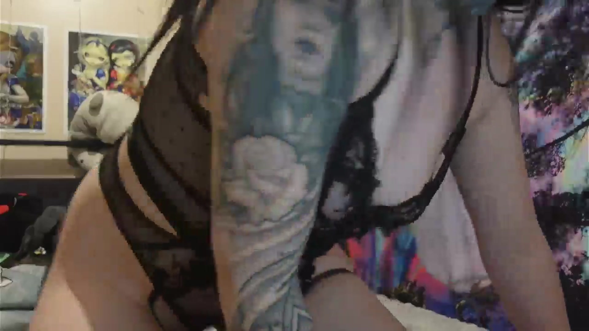 Gallery image thumbnail from hazelxxxoo's myfreecams stream on, 05/23/2024, 07:06 image 4 of 20