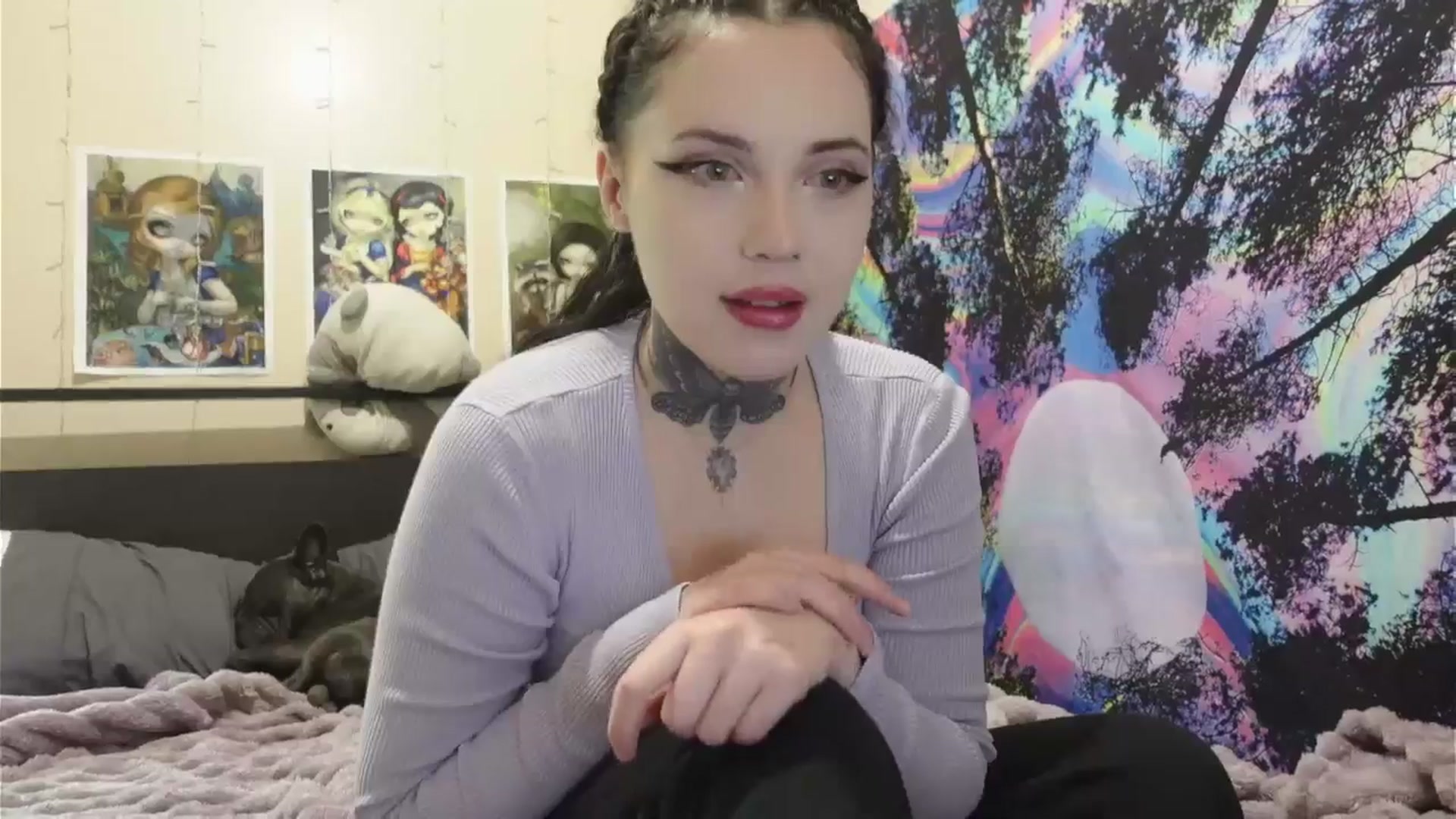 Gallery image thumbnail from hazelxxxoo's myfreecams stream on, 05/28/2024, 15:31 image 15 of 20