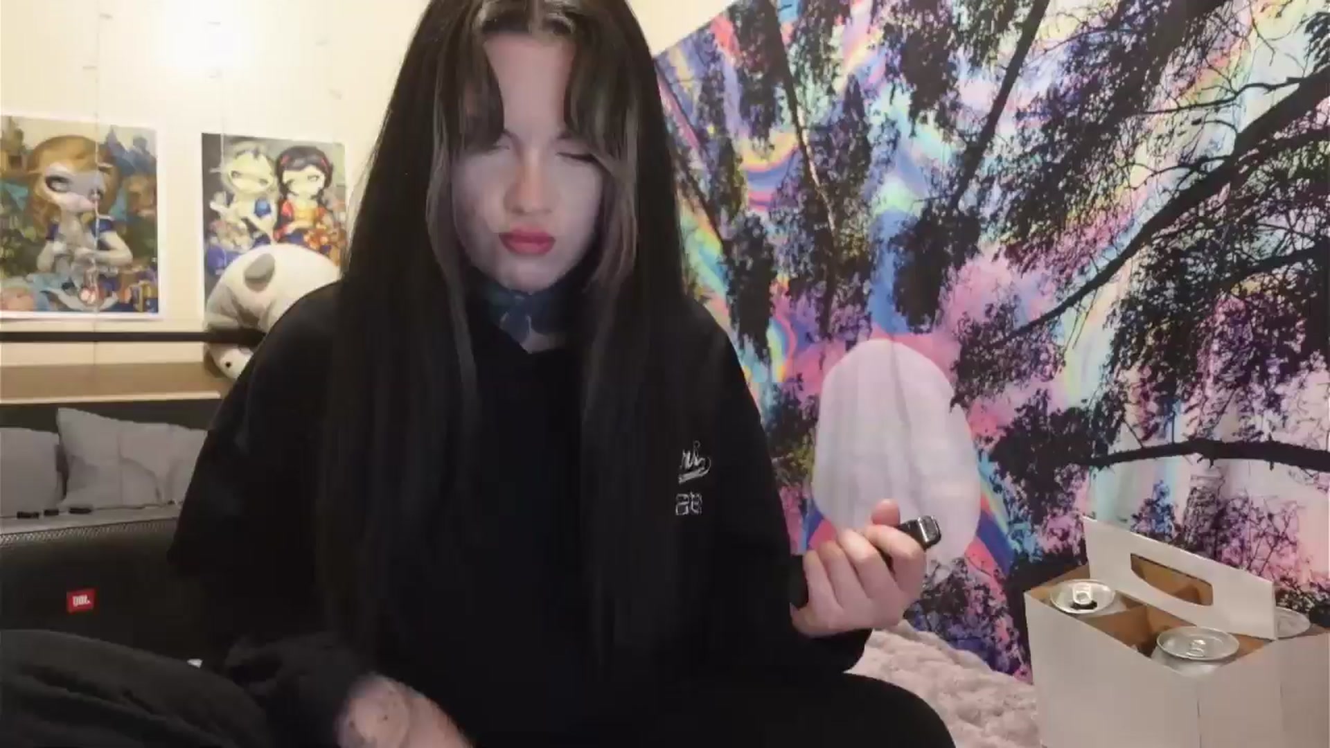 Gallery image thumbnail from hazelxxxoo's myfreecams stream on, 06/07/2024, 05:12 image 1 of 20