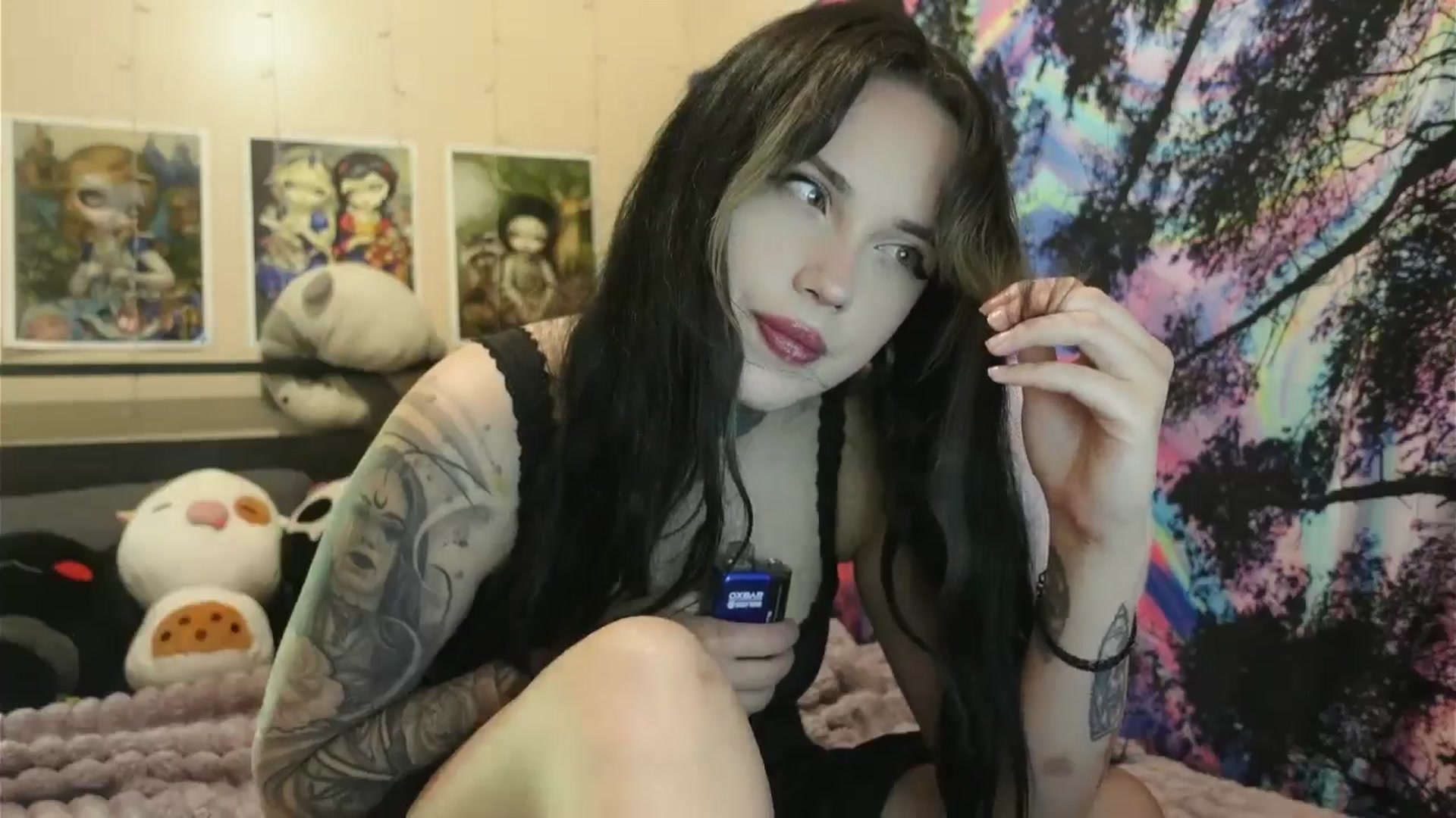Gallery image thumbnail from hazelxxxoo's myfreecams stream on, 06/15/2024, 18:32 image 8 of 20