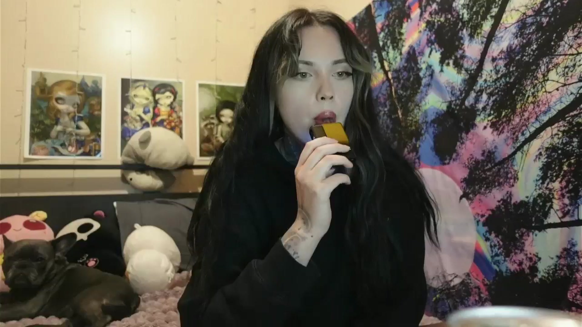 Gallery image thumbnail from hazelxxxoo's myfreecams stream on, 06/19/2024, 04:11 image 1 of 20