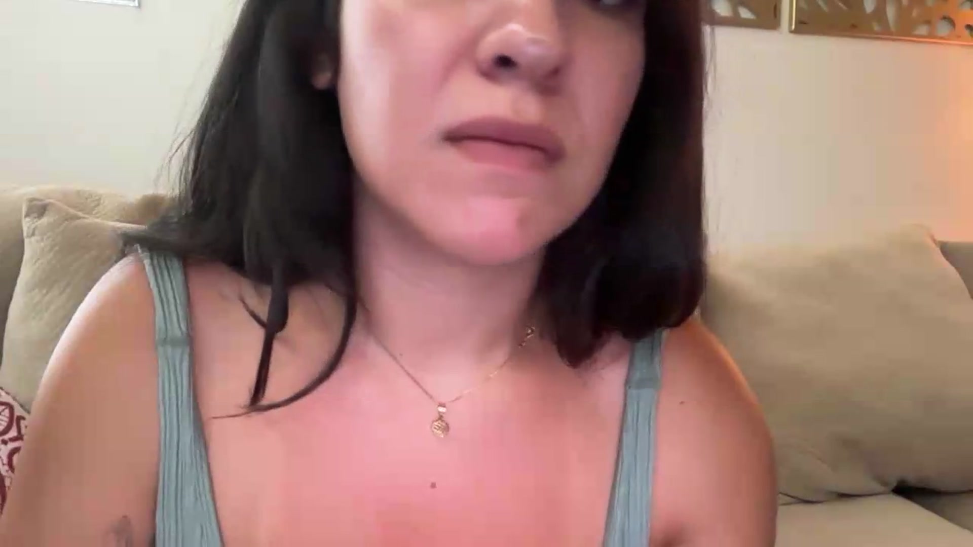 Gallery image thumbnail from headfluff's myfreecams stream on, 08/01/2026, 21:49 image 7 of 20