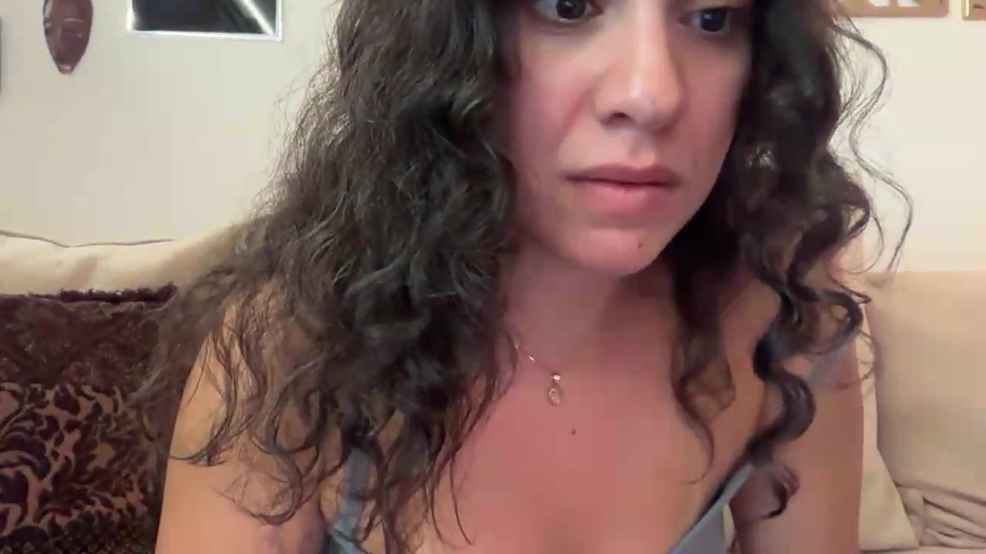 Gallery image thumbnail from headfluff's myfreecams stream on, 09/04/2026, 20:21 image 18 of 20