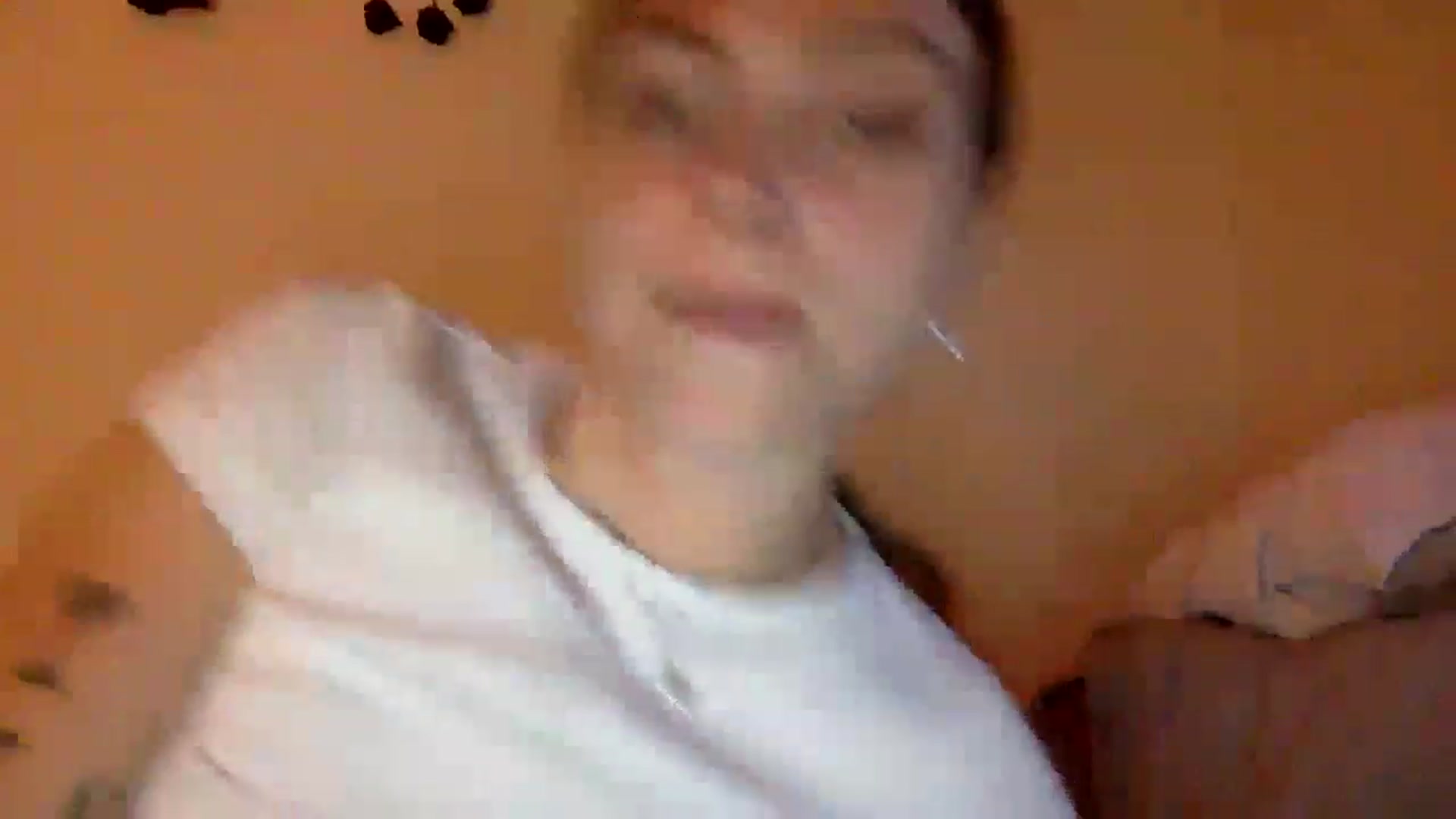 Gallery image thumbnail from heidixoxox's myfreecams stream on, 05/09/2023, 03:46 image 15 of 20