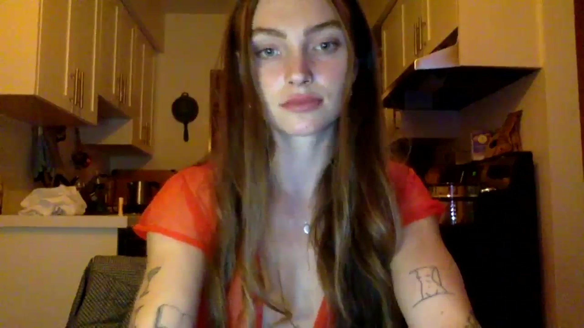 Gallery image thumbnail from heidixoxox's myfreecams stream on, 11/12/2023, 02:57 image 12 of 20