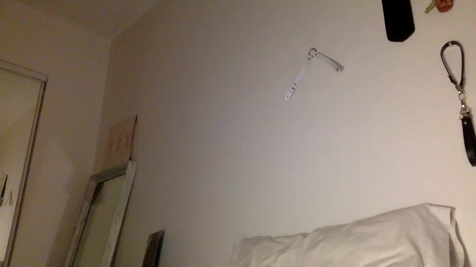 Gallery image thumbnail from heidixoxox's myfreecams stream on, 11/18/2023, 04:11 image 15 of 20