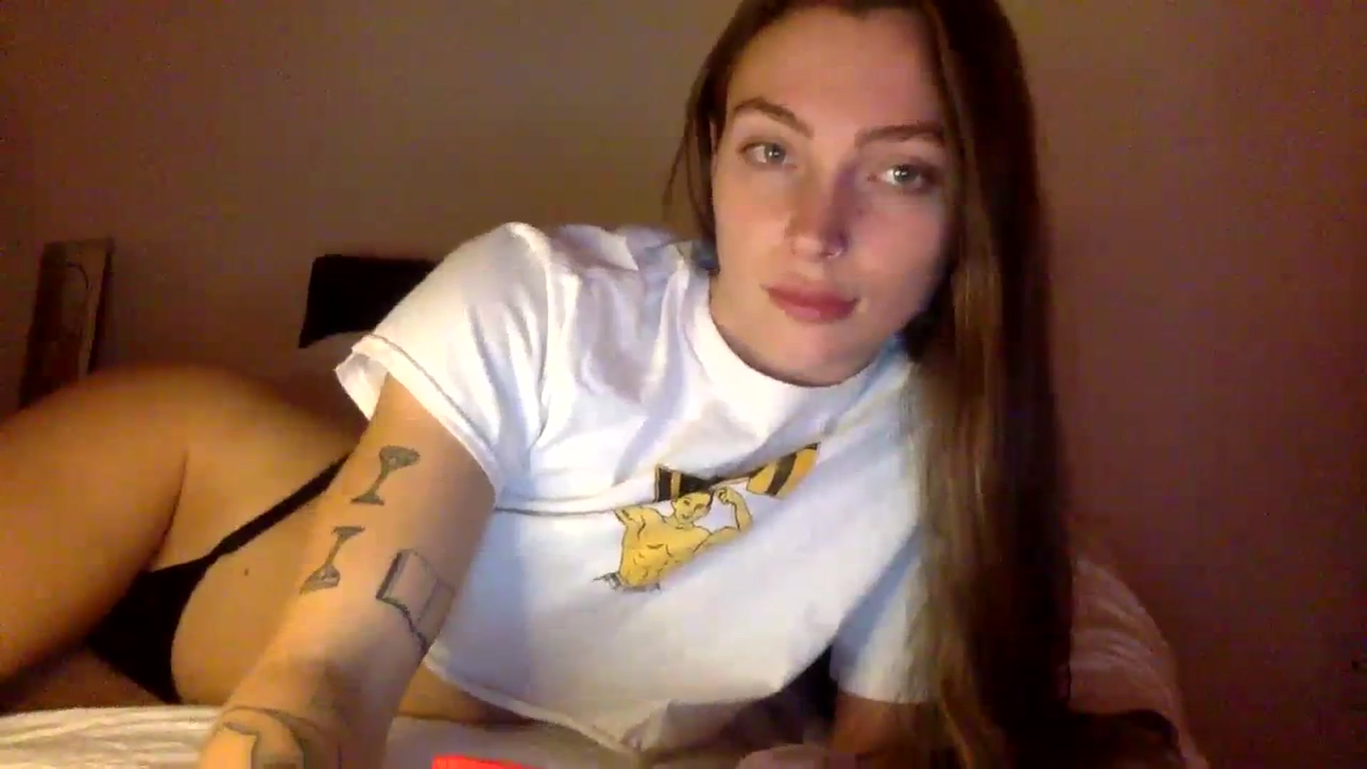 Gallery image thumbnail from heidixoxox's myfreecams stream on, 11/18/2023, 06:20 image 2 of 20