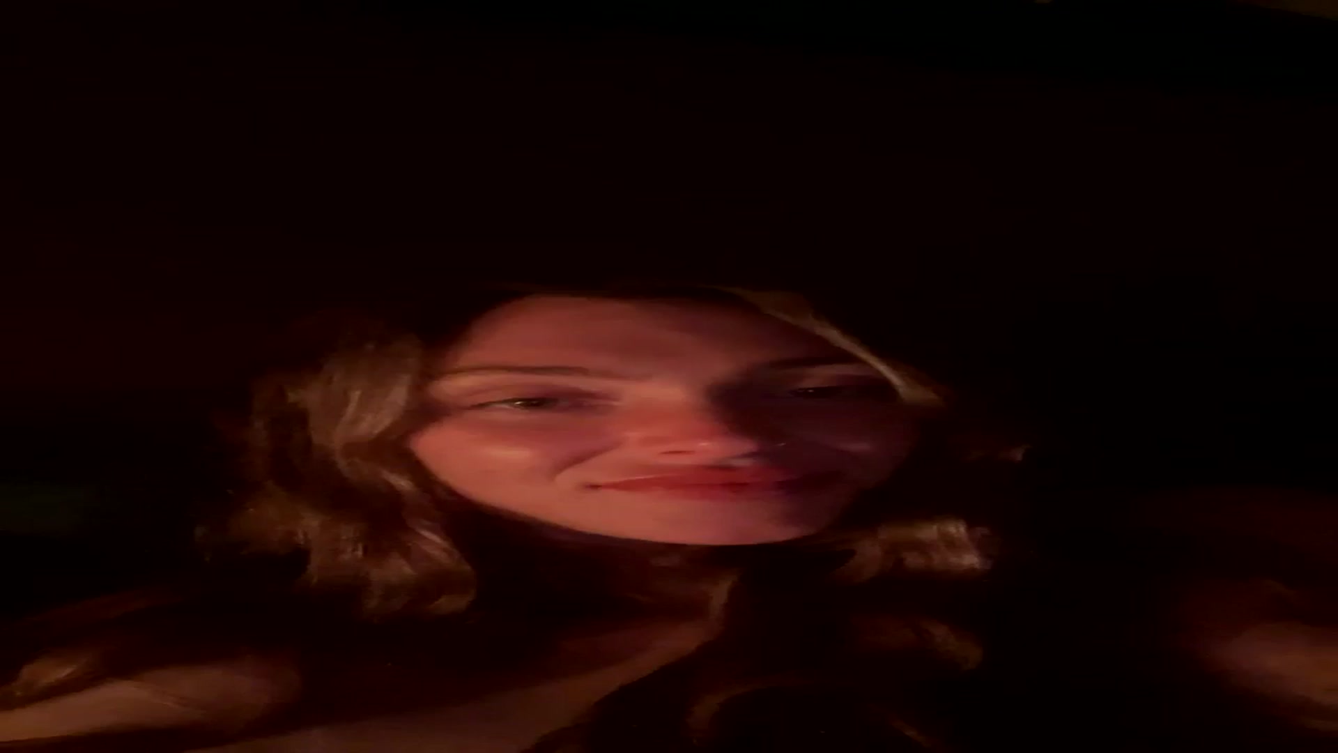 Gallery image thumbnail from heidixoxox's myfreecams stream on, 07/01/2024, 07:45 image 14 of 20