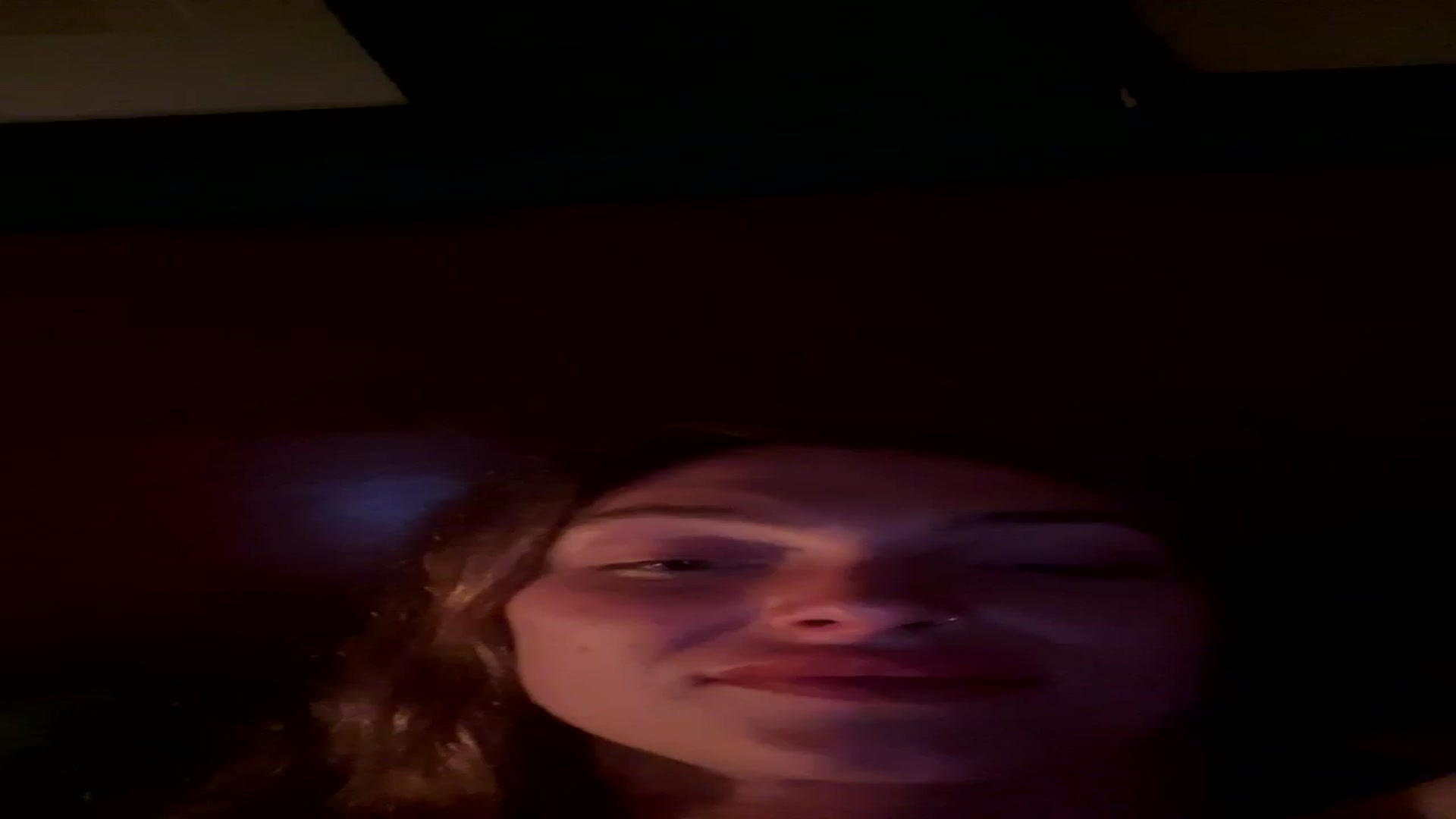 Gallery image thumbnail from heidixoxox's myfreecams stream on, 07/01/2024, 07:45 image 19 of 20