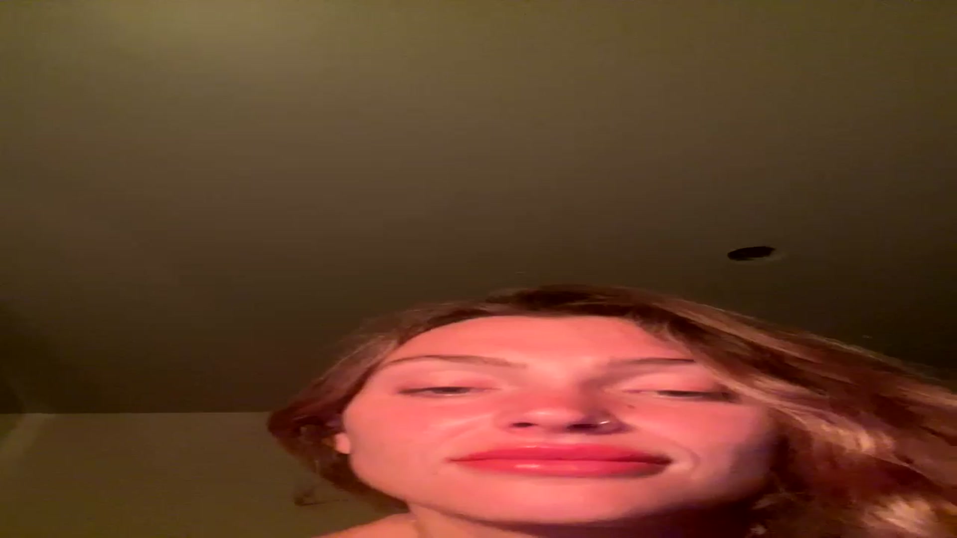 Gallery image thumbnail from heidixoxox's myfreecams stream on, 07/01/2024, 08:16 image 6 of 20