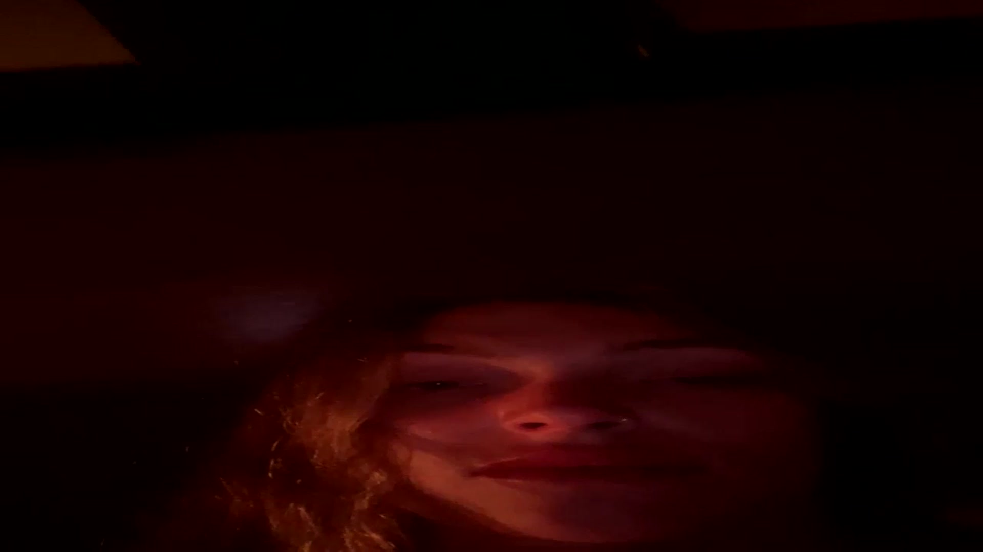 Gallery image thumbnail from heidixoxox's myfreecams stream on, 07/01/2024, 08:16 image 19 of 20
