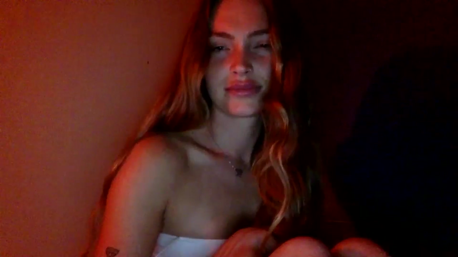 Gallery image thumbnail from heidixoxox's myfreecams stream on, 09/21/2024, 08:24 image 16 of 20