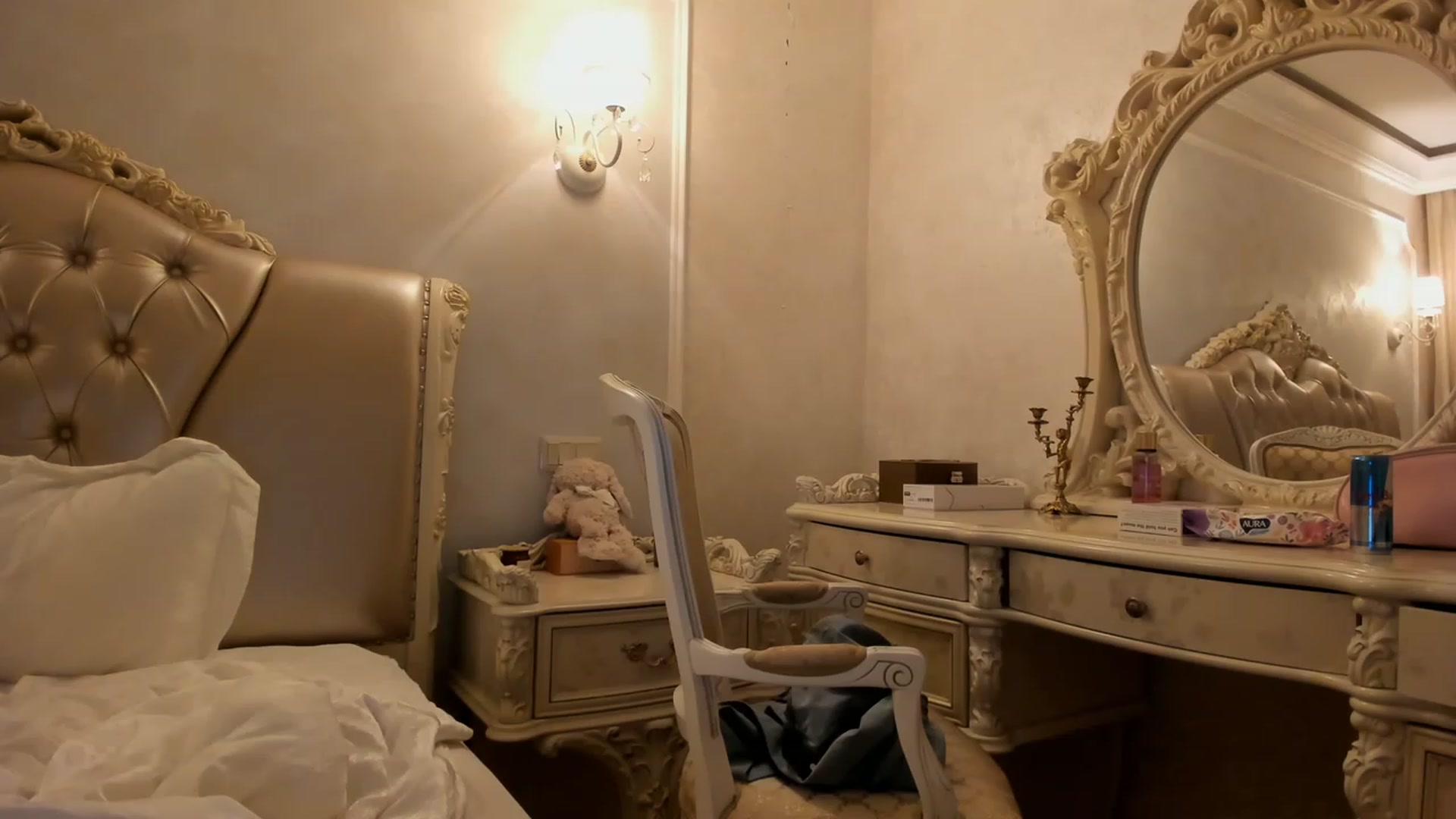 Gallery image thumbnail from helenabb2323's myfreecams stream on, 02/24/2023, 16:16 image 6 of 20