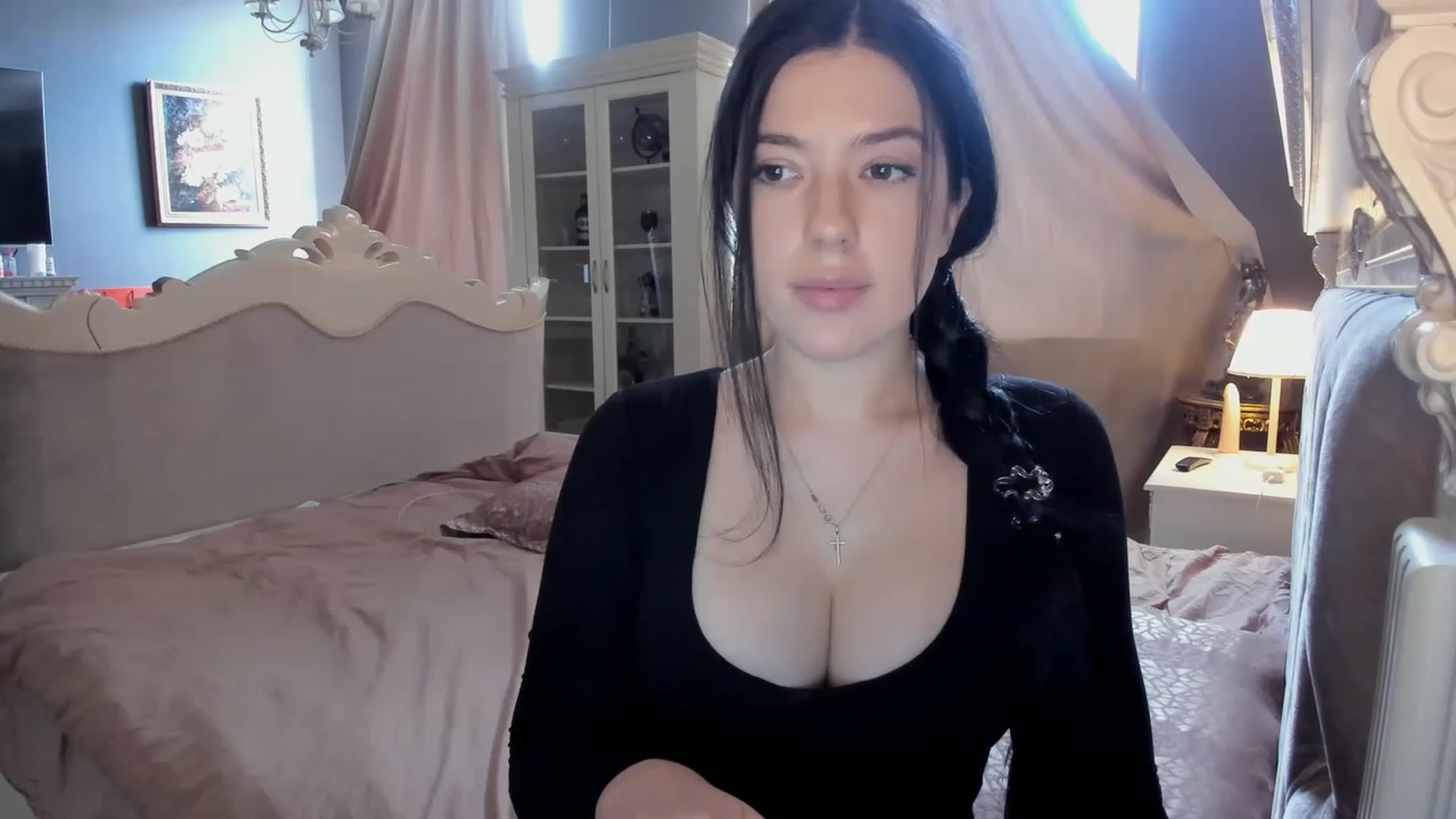 Gallery image thumbnail from helenabb2323's myfreecams stream on, 04/22/2023, 13:45 image 13 of 20