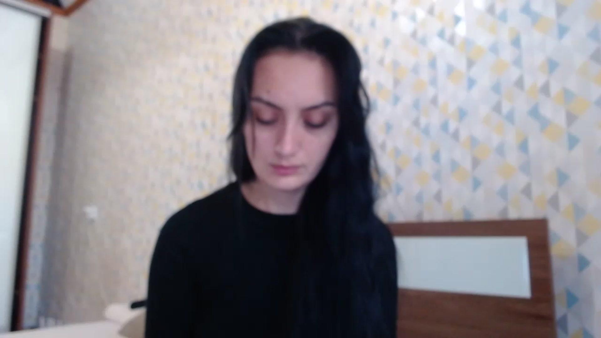 Gallery image thumbnail from hello_Ukraine's myfreecams stream on, 12/04/2022, 13:12 image 3 of 20
