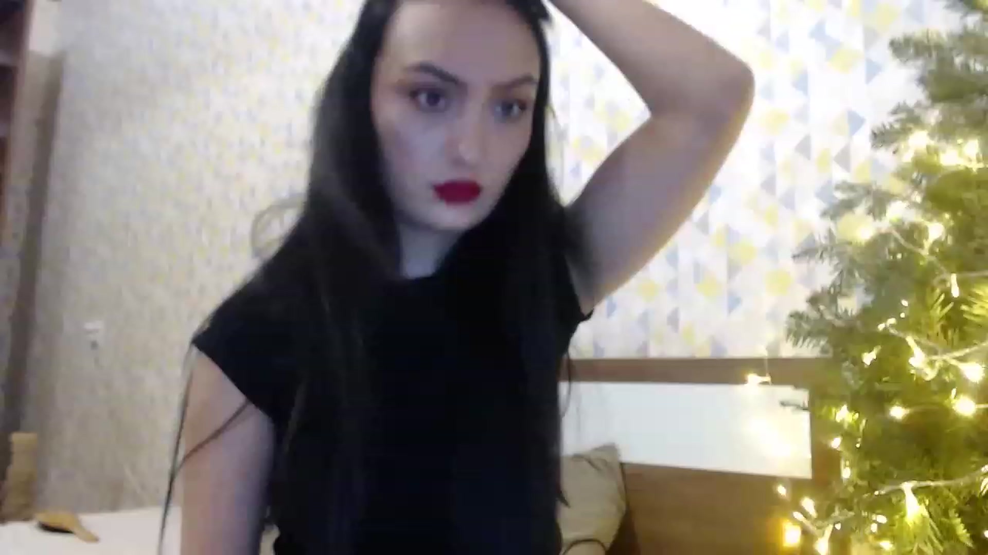 Gallery image thumbnail from hello_Ukraine's myfreecams stream on, 12/25/2022, 13:07 image 1 of 20