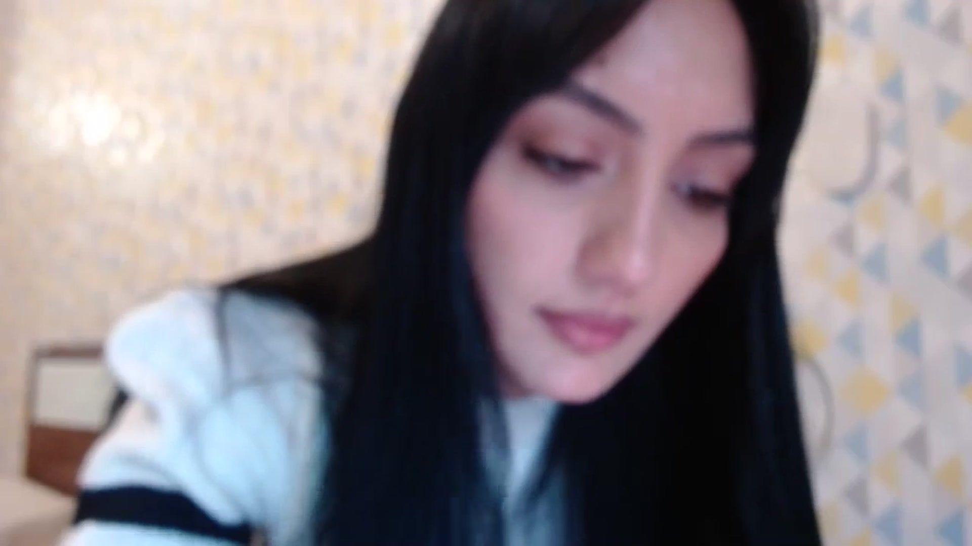 Gallery image thumbnail from hello_Ukraine's myfreecams stream on, 11/23/2023, 11:57 image 18 of 20
