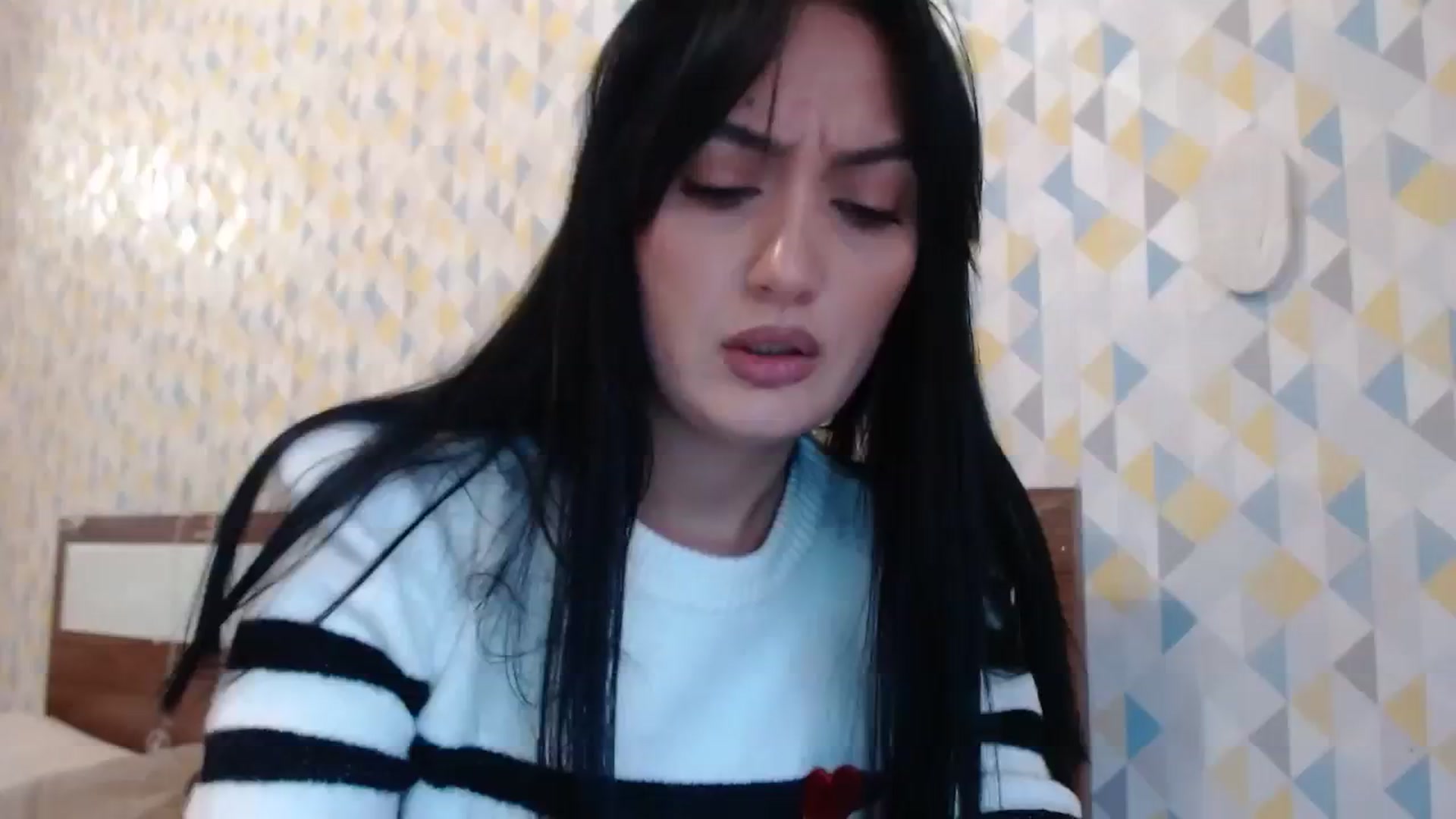 Gallery image thumbnail from hello_Ukraine's myfreecams stream on, 11/23/2023, 11:57 image 19 of 20