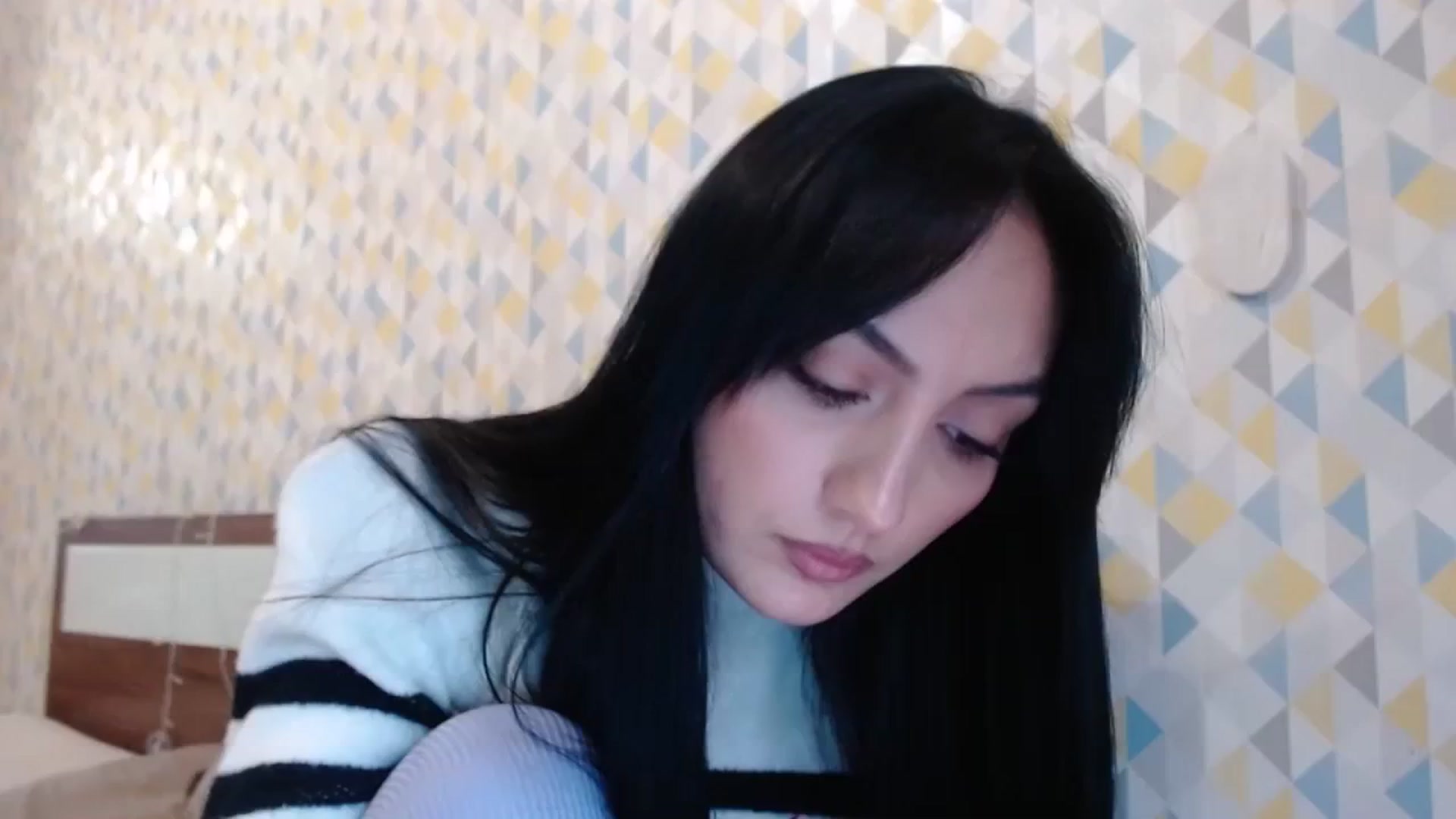 Gallery image thumbnail from hello_Ukraine's myfreecams stream on, 11/23/2023, 11:57 image 5 of 20