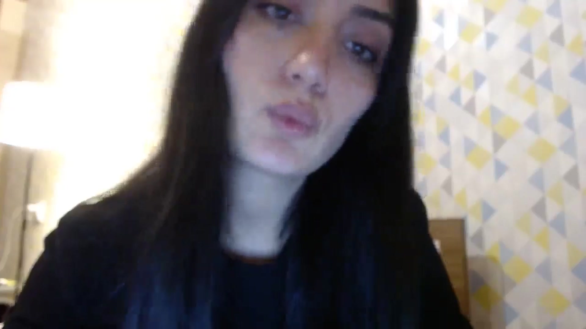 Gallery image thumbnail from hello_Ukraine's myfreecams stream on, 12/31/2024, 15:14 image 19 of 20