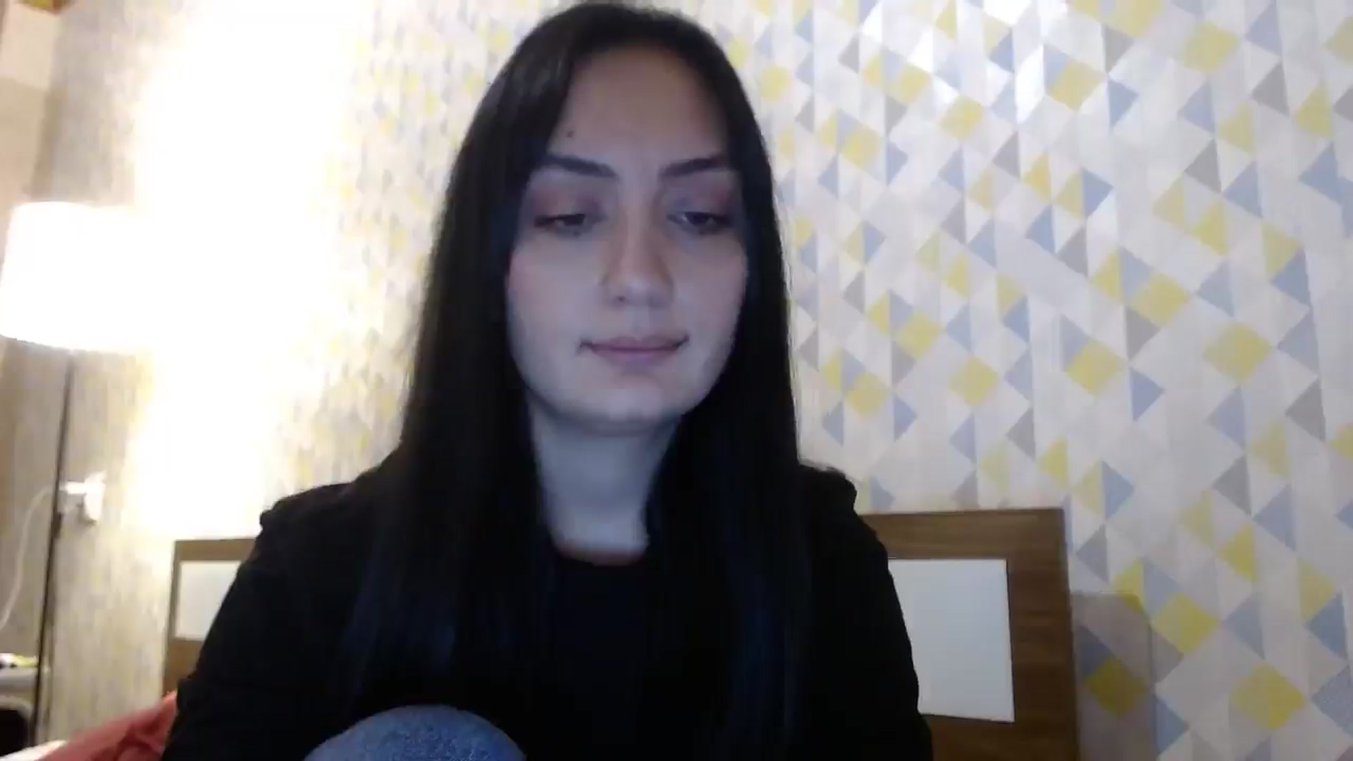 Gallery image thumbnail from hello_Ukraine's myfreecams stream on, 12/31/2024, 15:14 image 11 of 20