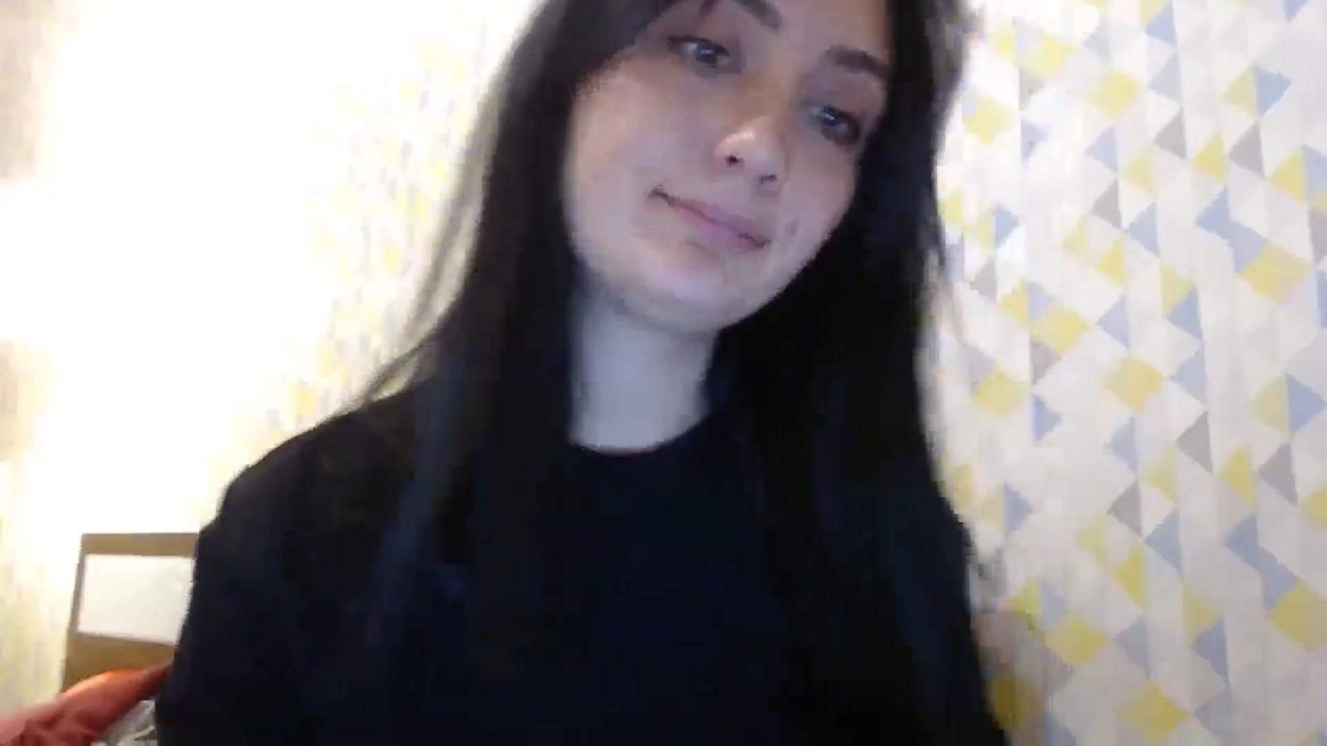 Gallery image thumbnail from hello_Ukraine's myfreecams stream on, 12/31/2024, 15:30 image 14 of 20