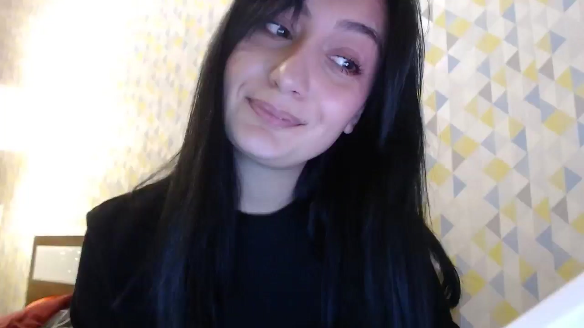 Gallery image thumbnail from hello_Ukraine's myfreecams stream on, 12/31/2024, 15:30 image 16 of 20