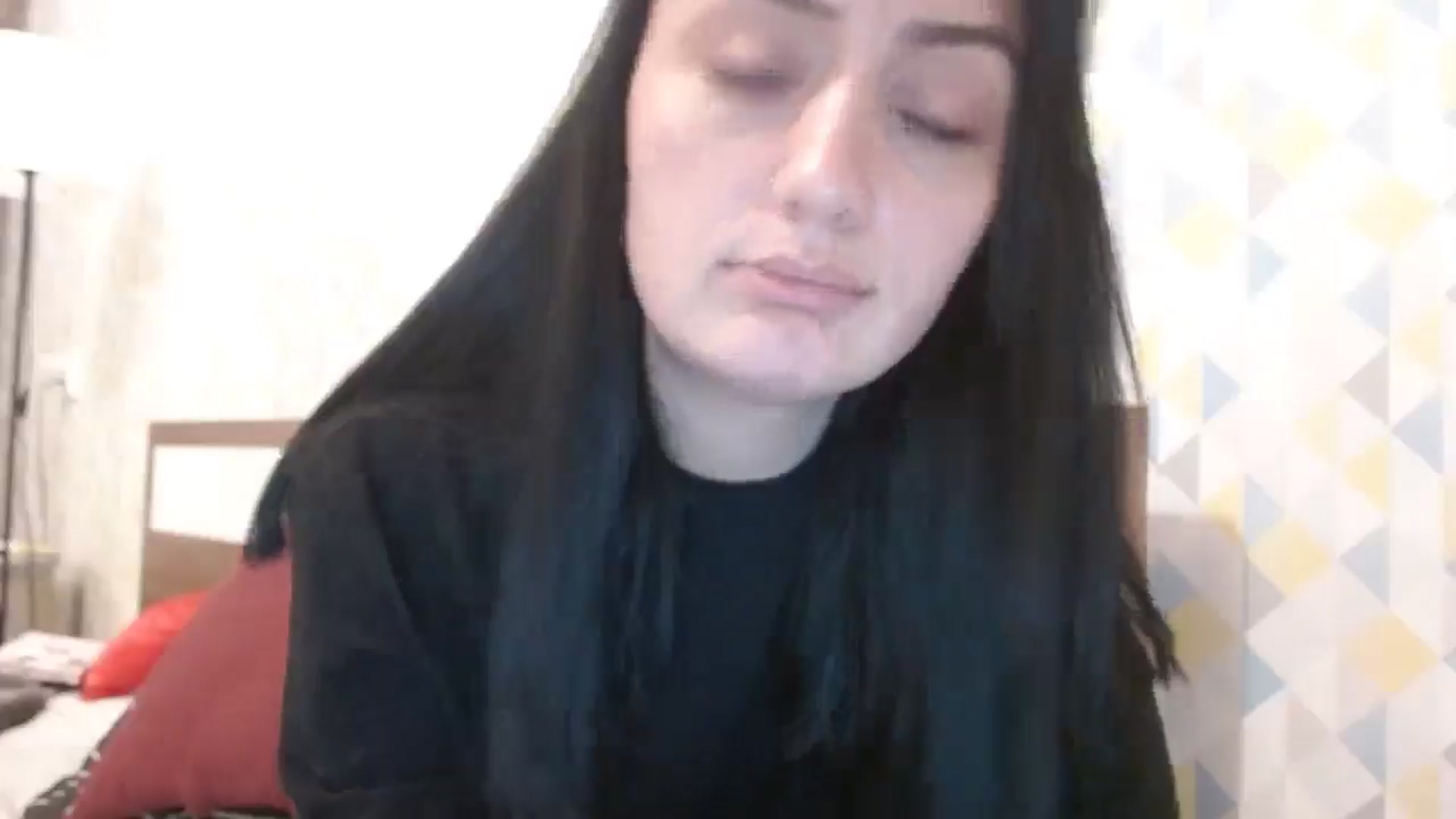 Gallery image thumbnail from hello_Ukraine's myfreecams stream on, 12/31/2024, 18:34 image 9 of 20