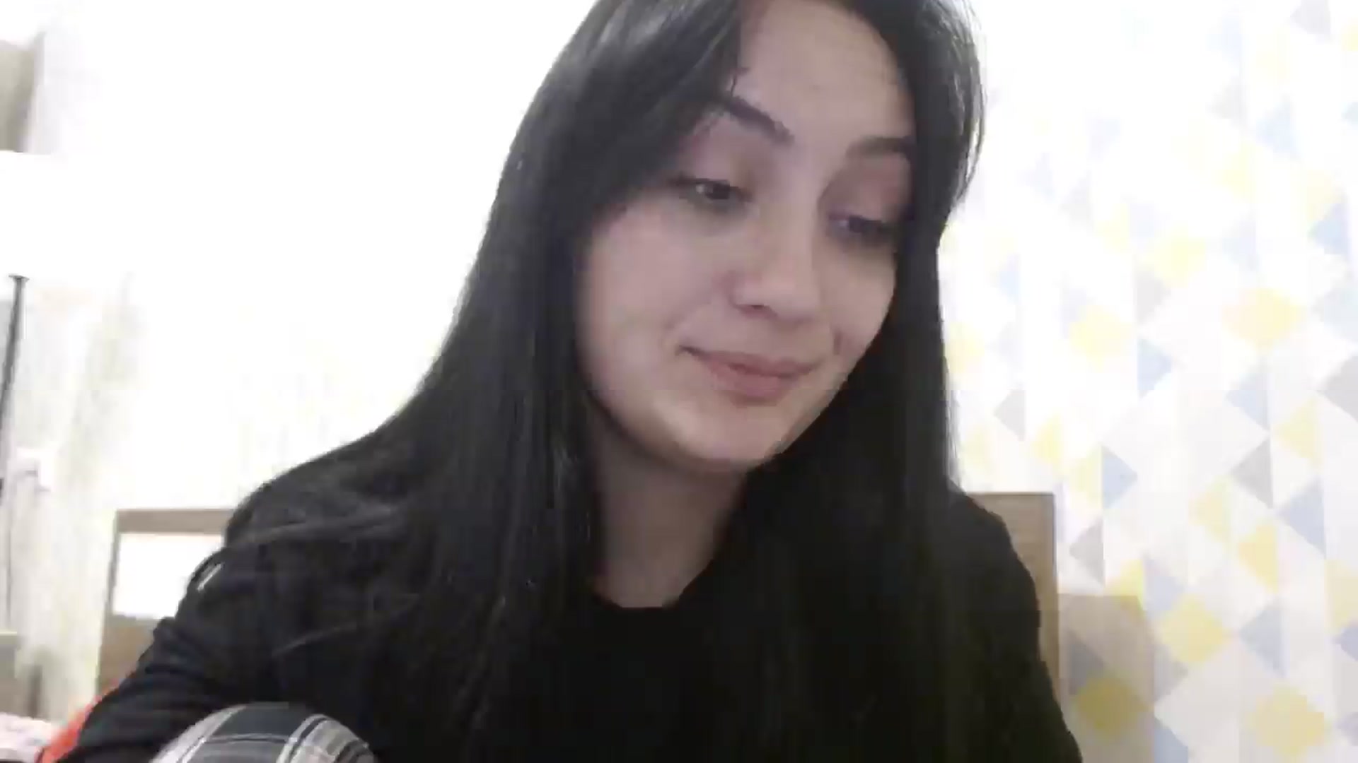 Gallery image thumbnail from hello_Ukraine's myfreecams stream on, 12/31/2024, 18:34 image 2 of 20
