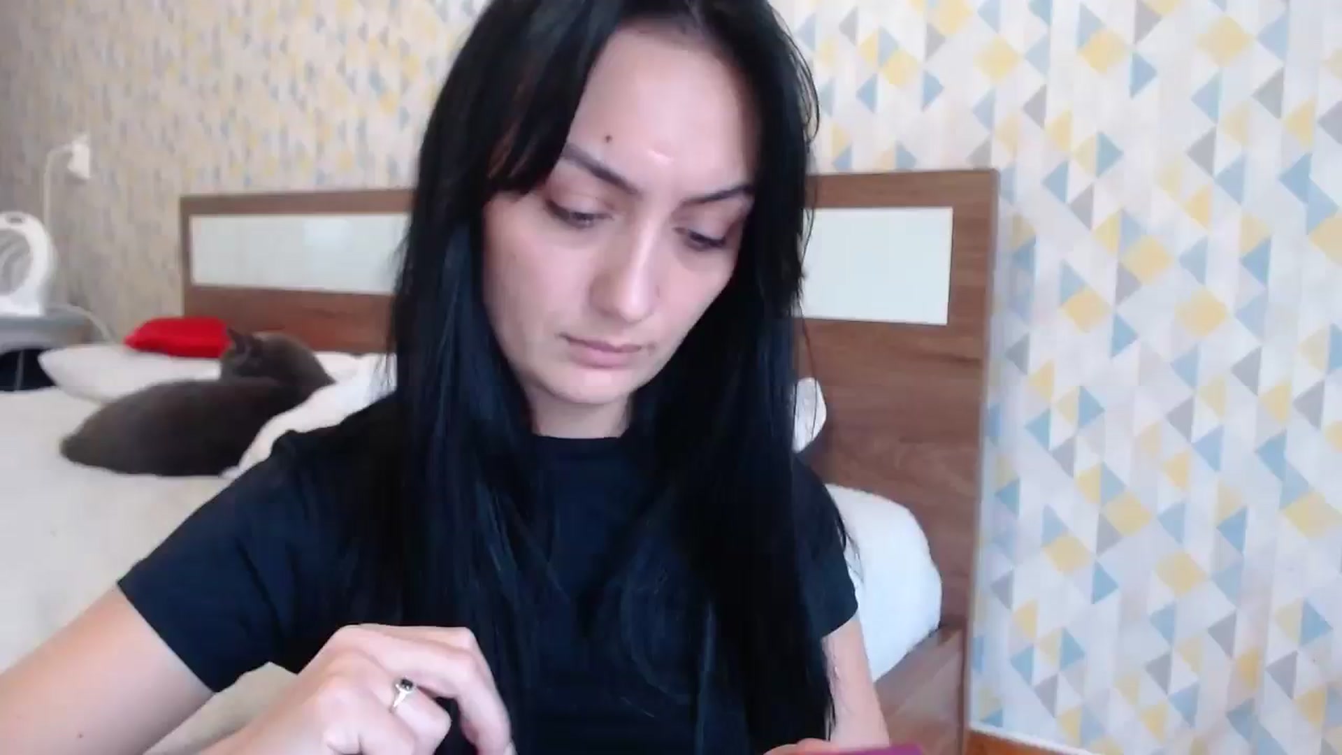 Gallery image thumbnail from hello_Ukraine's myfreecams stream on, 10/26/2025, 11:57 image 4 of 20