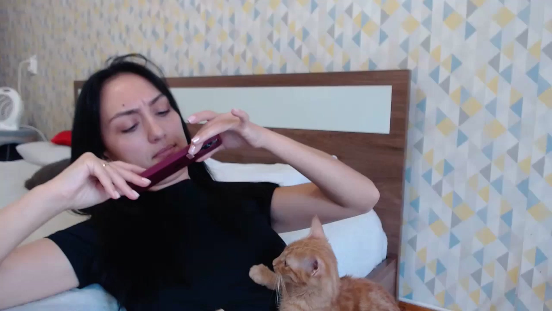 Gallery image thumbnail from hello_Ukraine's myfreecams stream on, 10/26/2025, 11:57 image 5 of 20