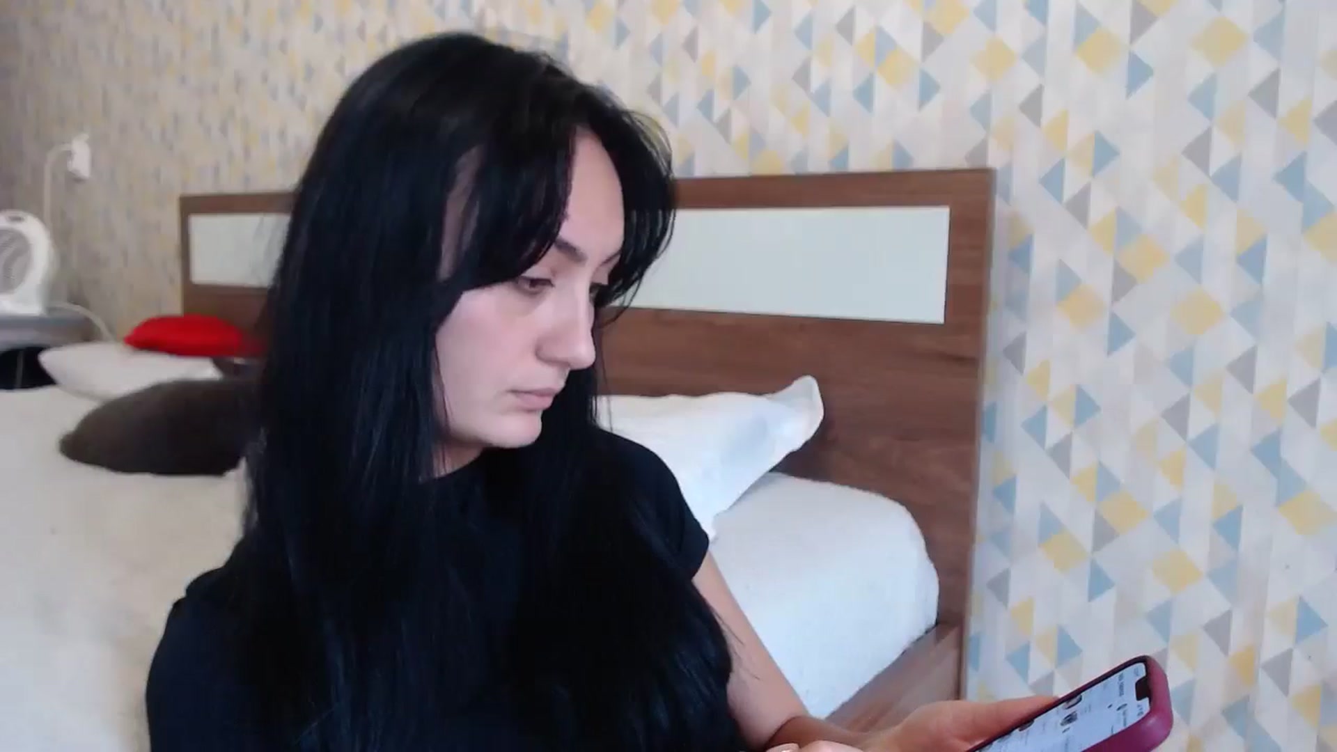 Gallery image thumbnail from hello_Ukraine's myfreecams stream on, 10/26/2025, 11:57 image 9 of 20